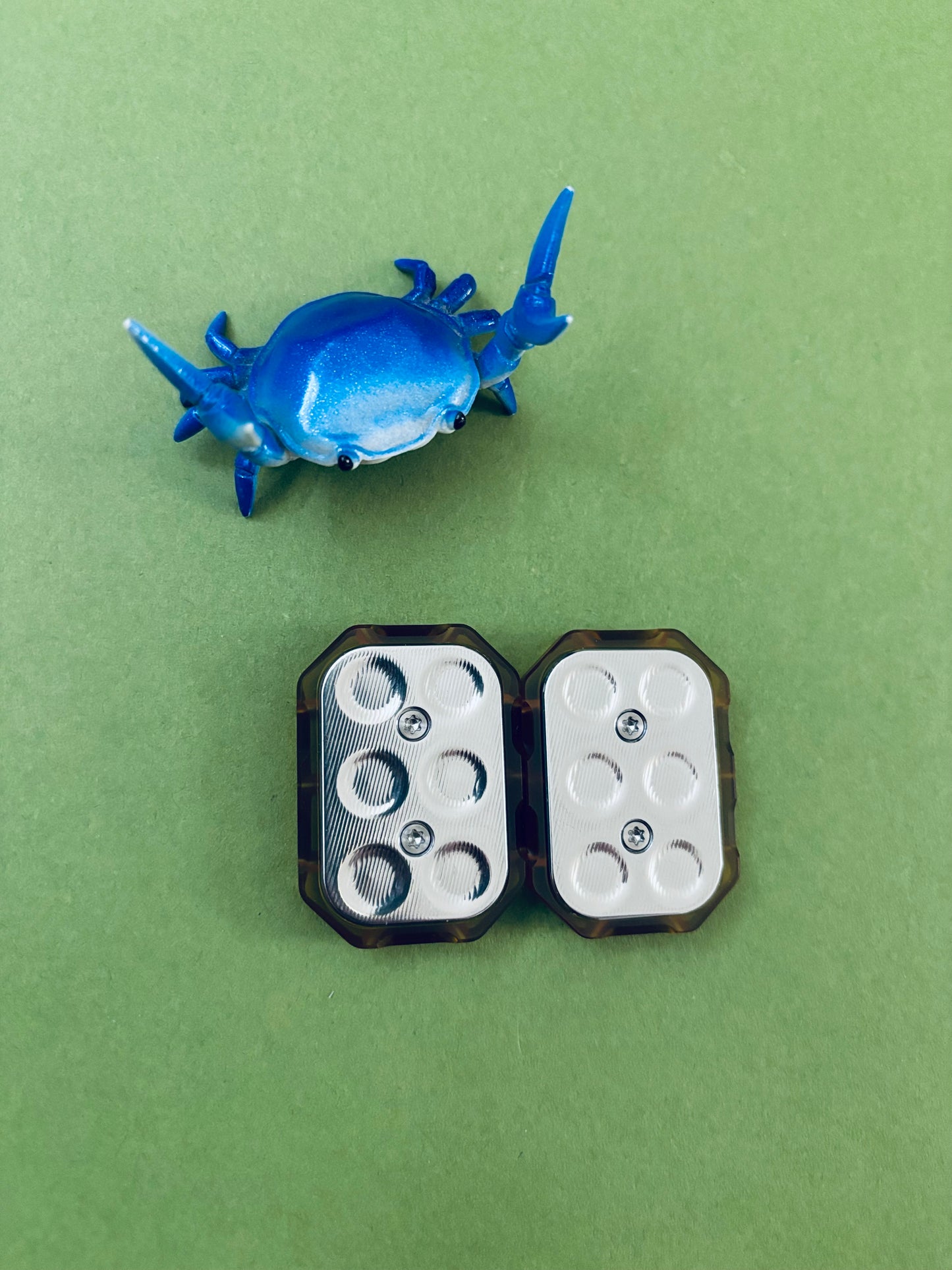 Magnus 2 click mini turtle slider ultem- SS plate - fidget toy