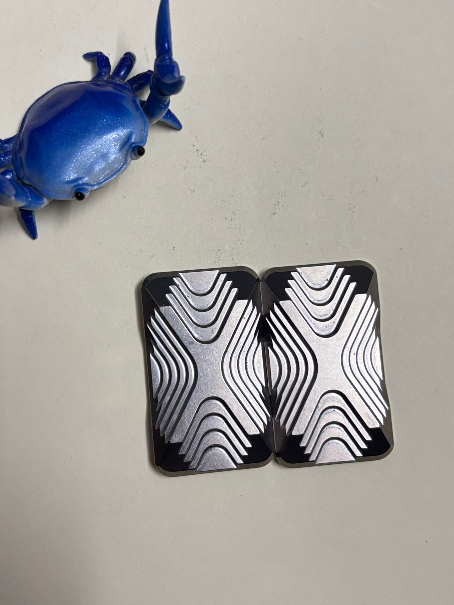 Magnus Titanium ridge slider with brass plates