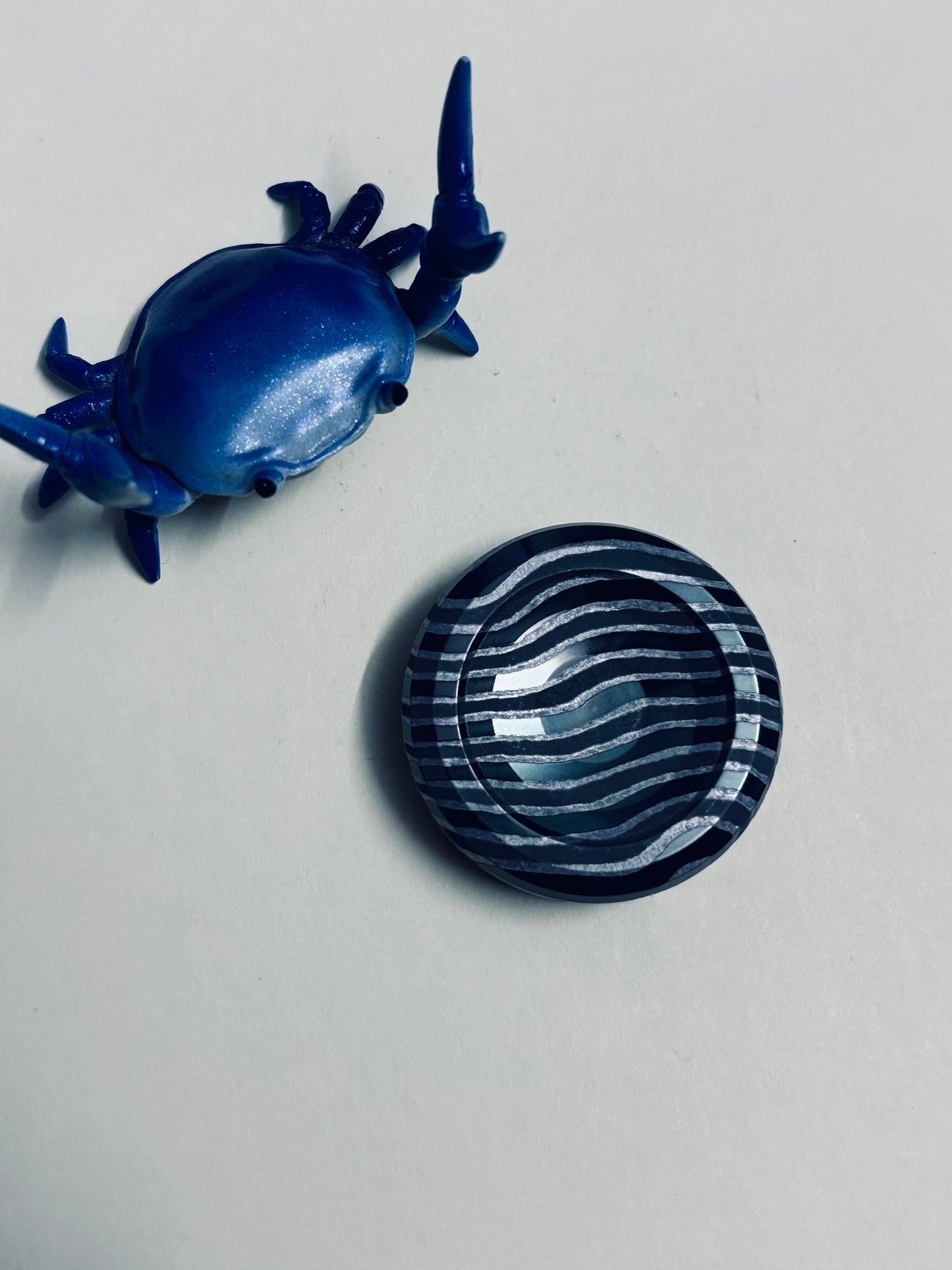 njthandpower NJT - zircuti stripes - Ulte haptic coin - fidget toy