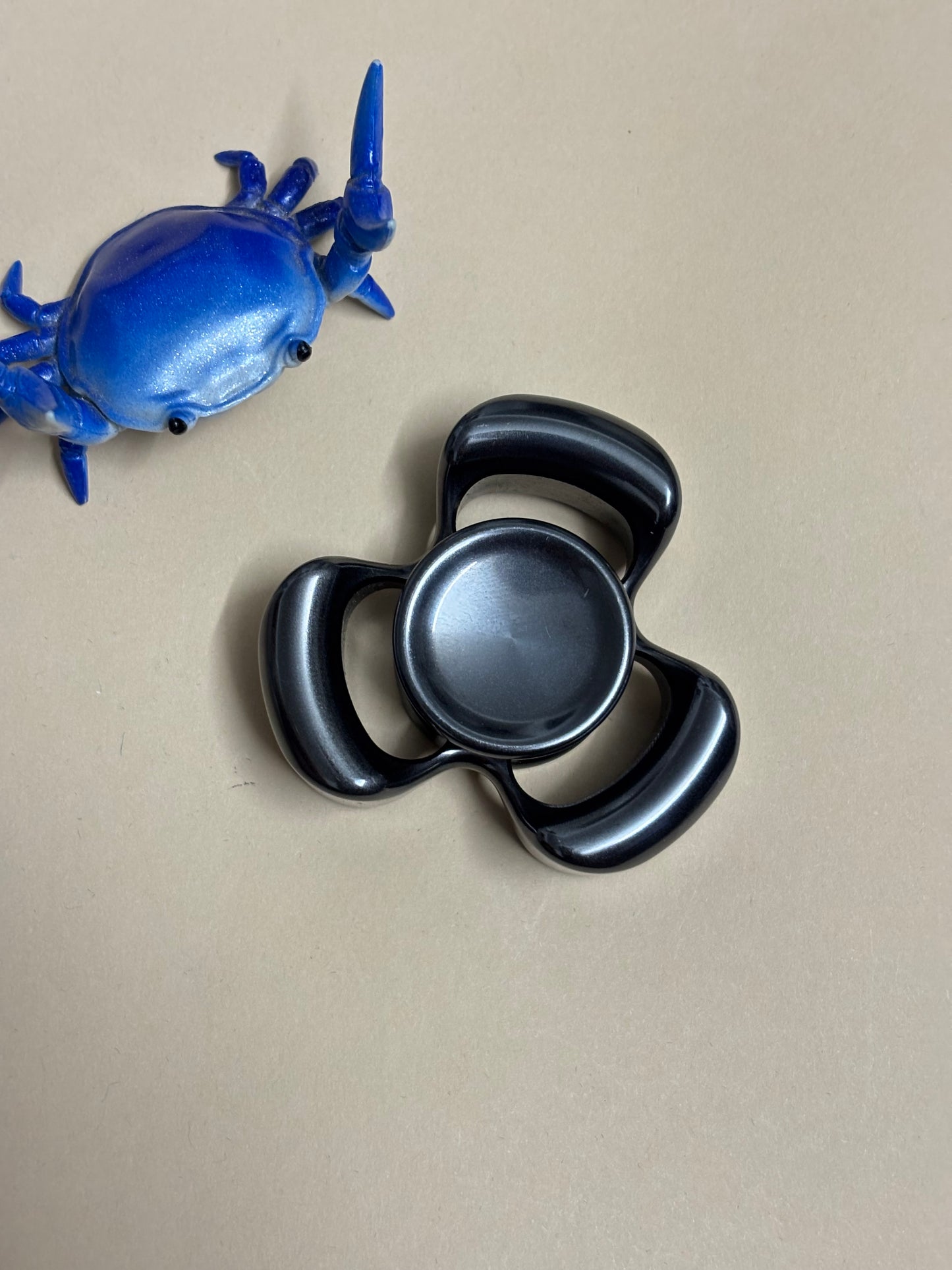 KAP - mega tri horizon - W tungsten - fidget spinner - fidget toy
