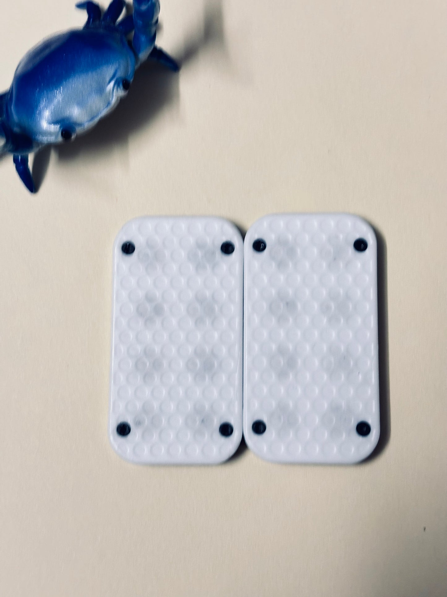 UQH - Wispy slider -  titanium with teflon plates - Fidget toy