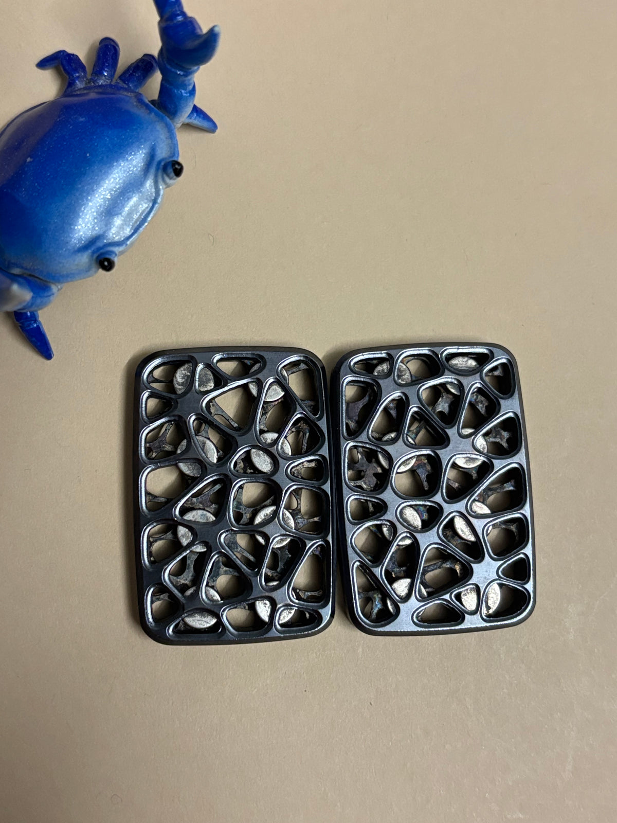 Interlocking Filigree Slider Compoform V3 Flip Filigree - titanium slider – Plants Wake You Up