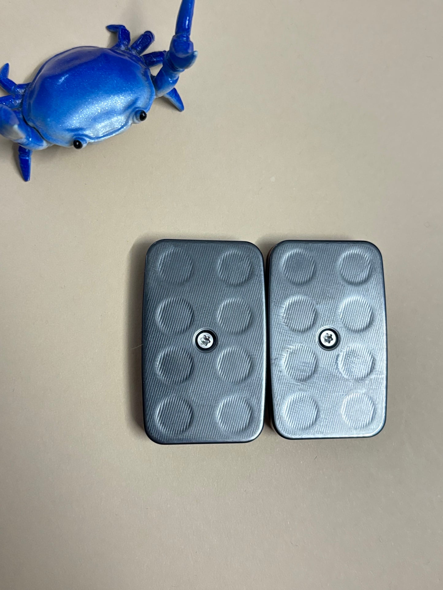 Magnus maglab Sweep G10  - with zirc plates - fidget toy