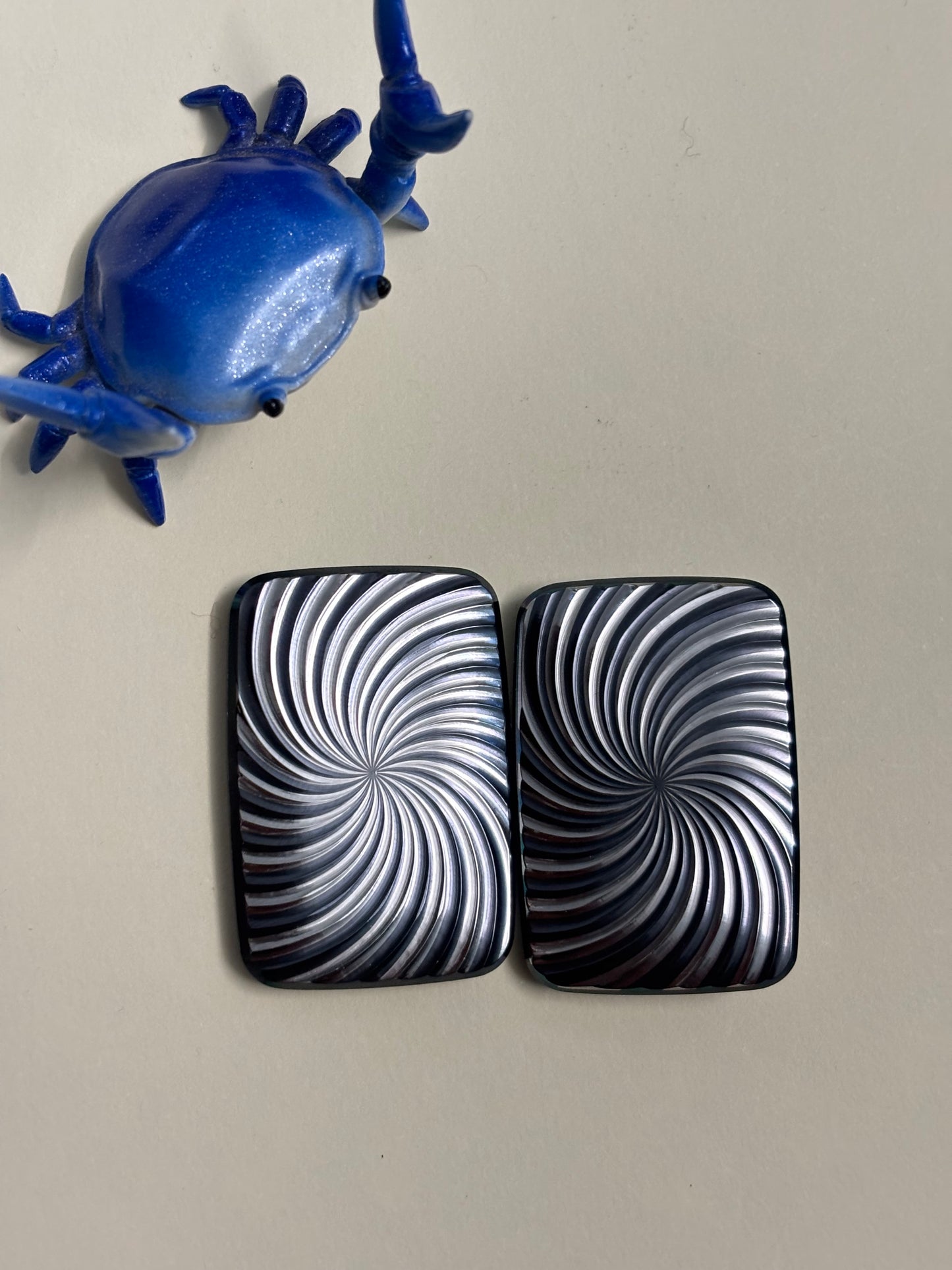 Compoform Argyle mini V1.1 - laser etched titanium slider