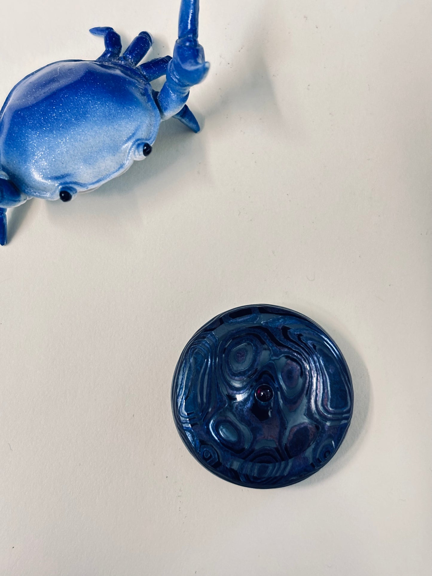 njthandpower NJT - volcano zircuti  - haptic coin - fidget toy