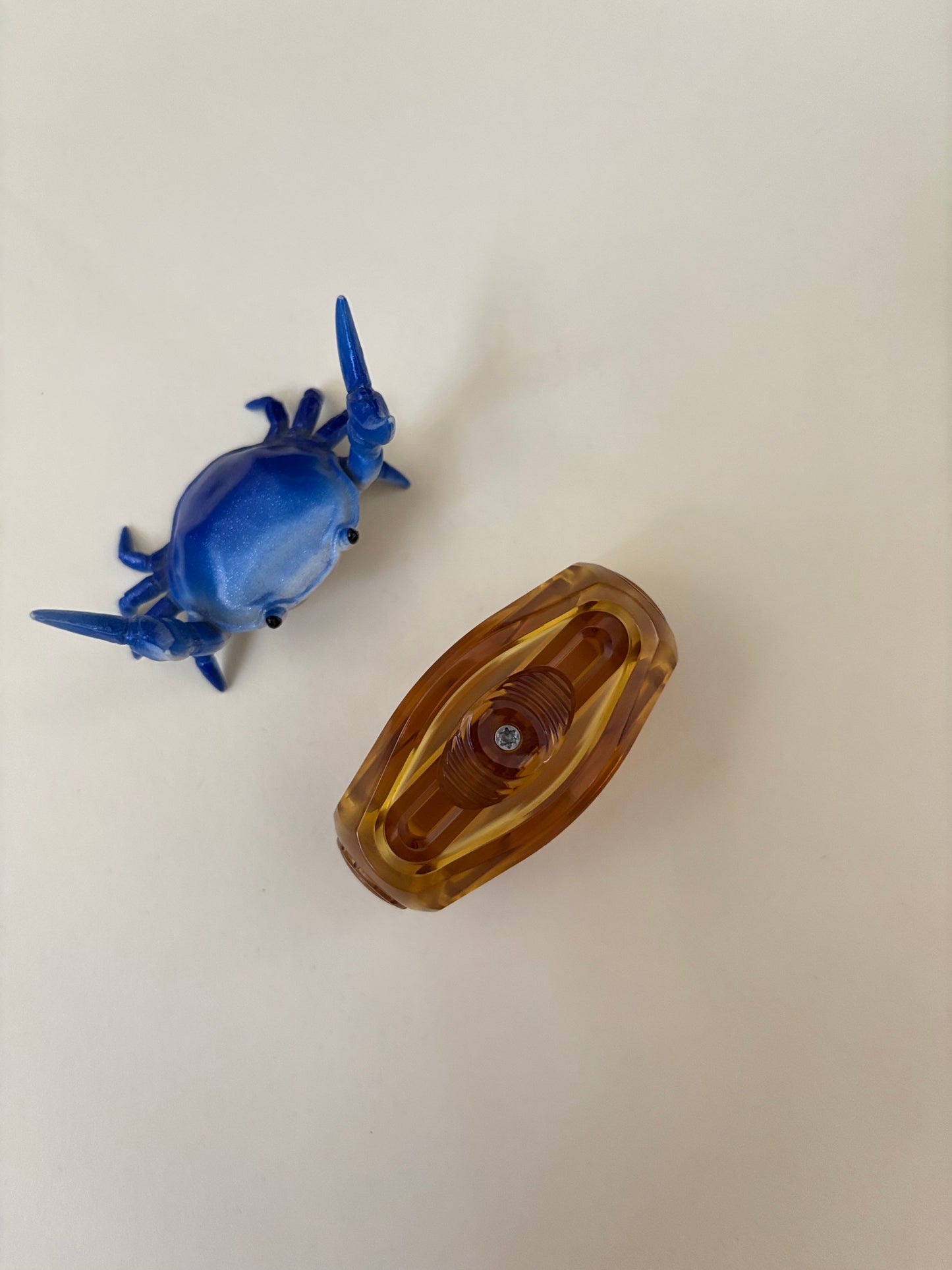 Muyi bomber - pei - fidget toy