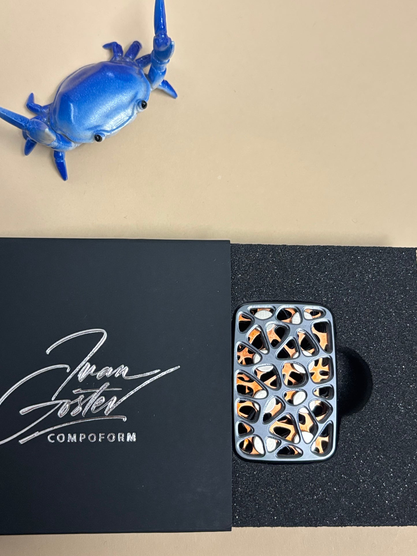 Compoform V3 Flip Filigree - titanium slider