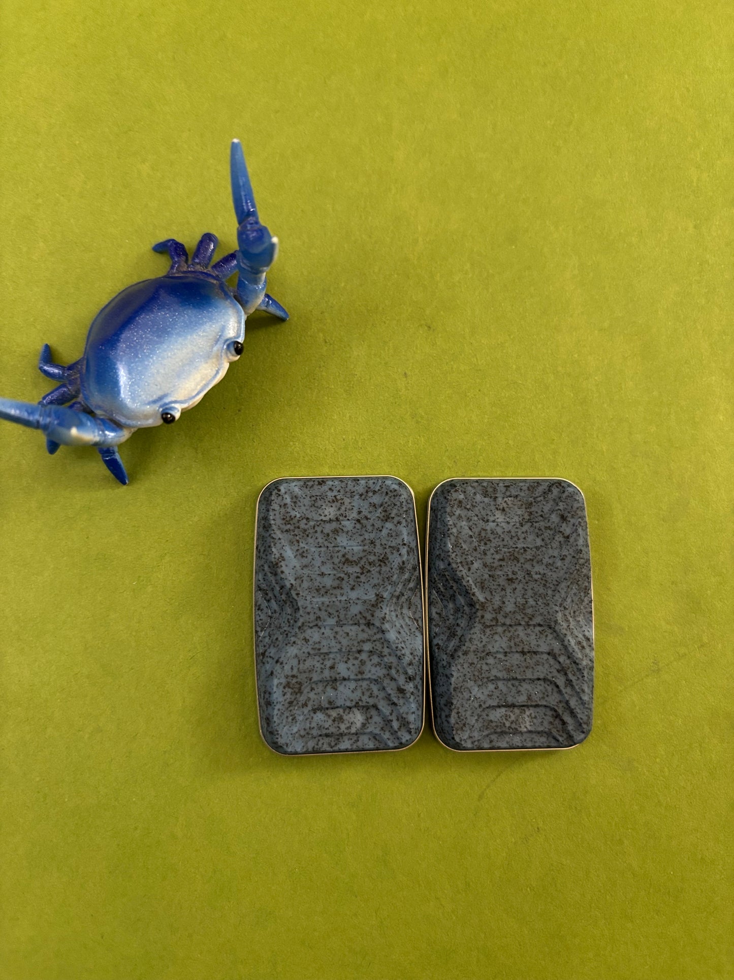 Magnus maglab cyber grub  - crazy fiber with SS plate - fidget toy