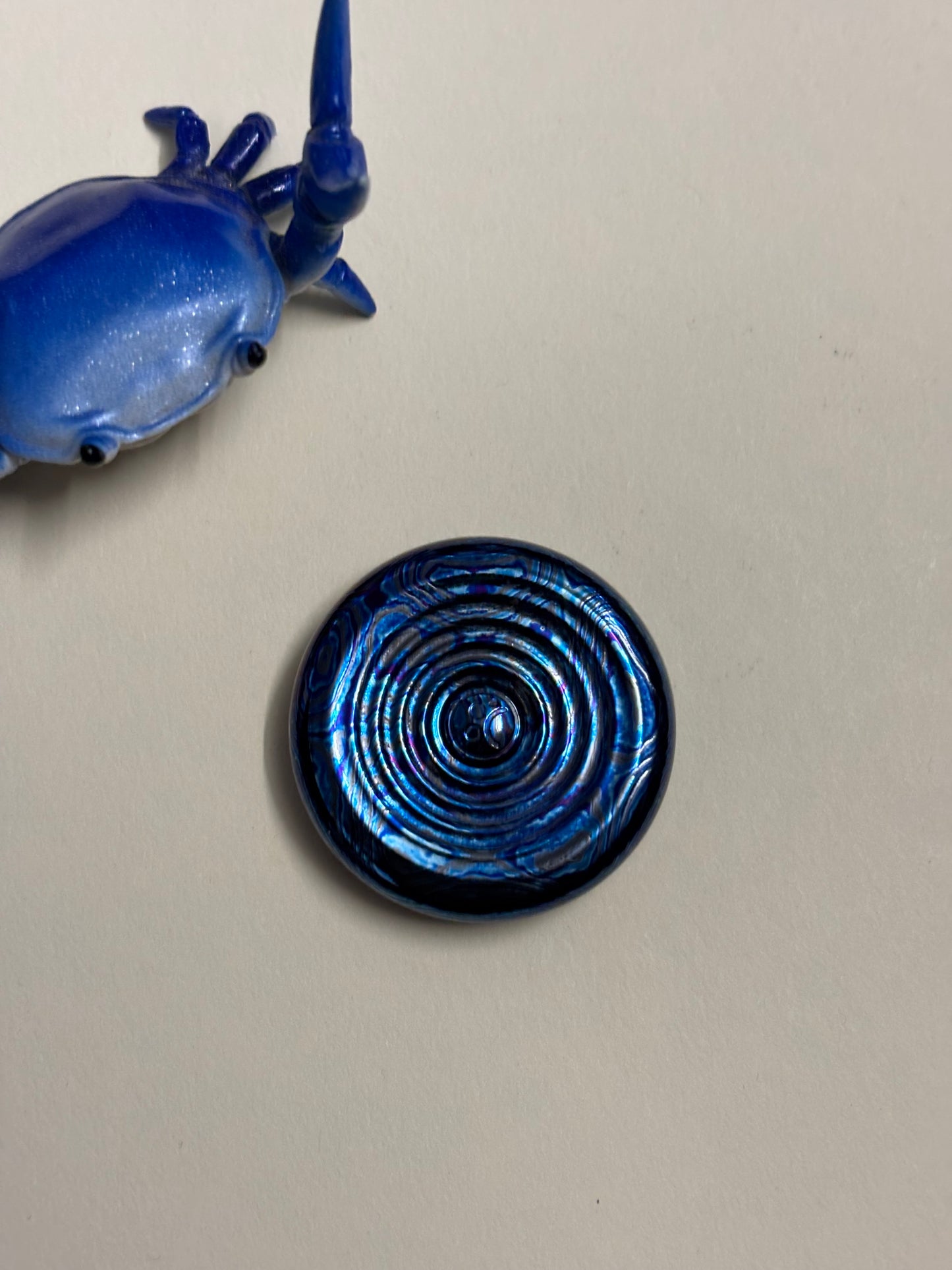Topc - zircuti - haptic coin / worry stone