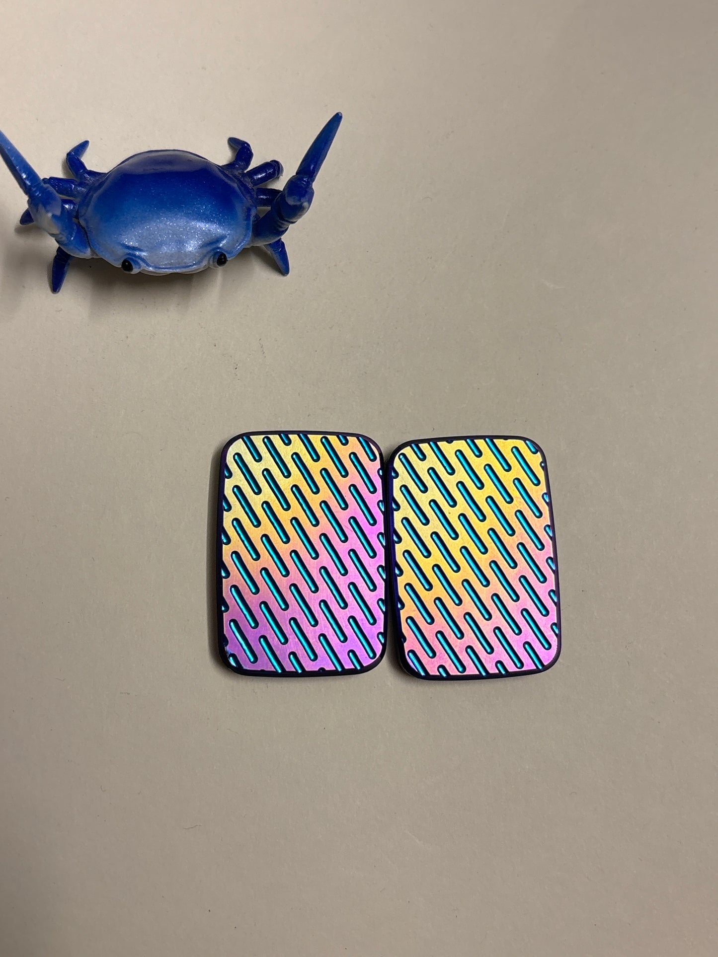 Compoform V5 - Vice - titanium slider