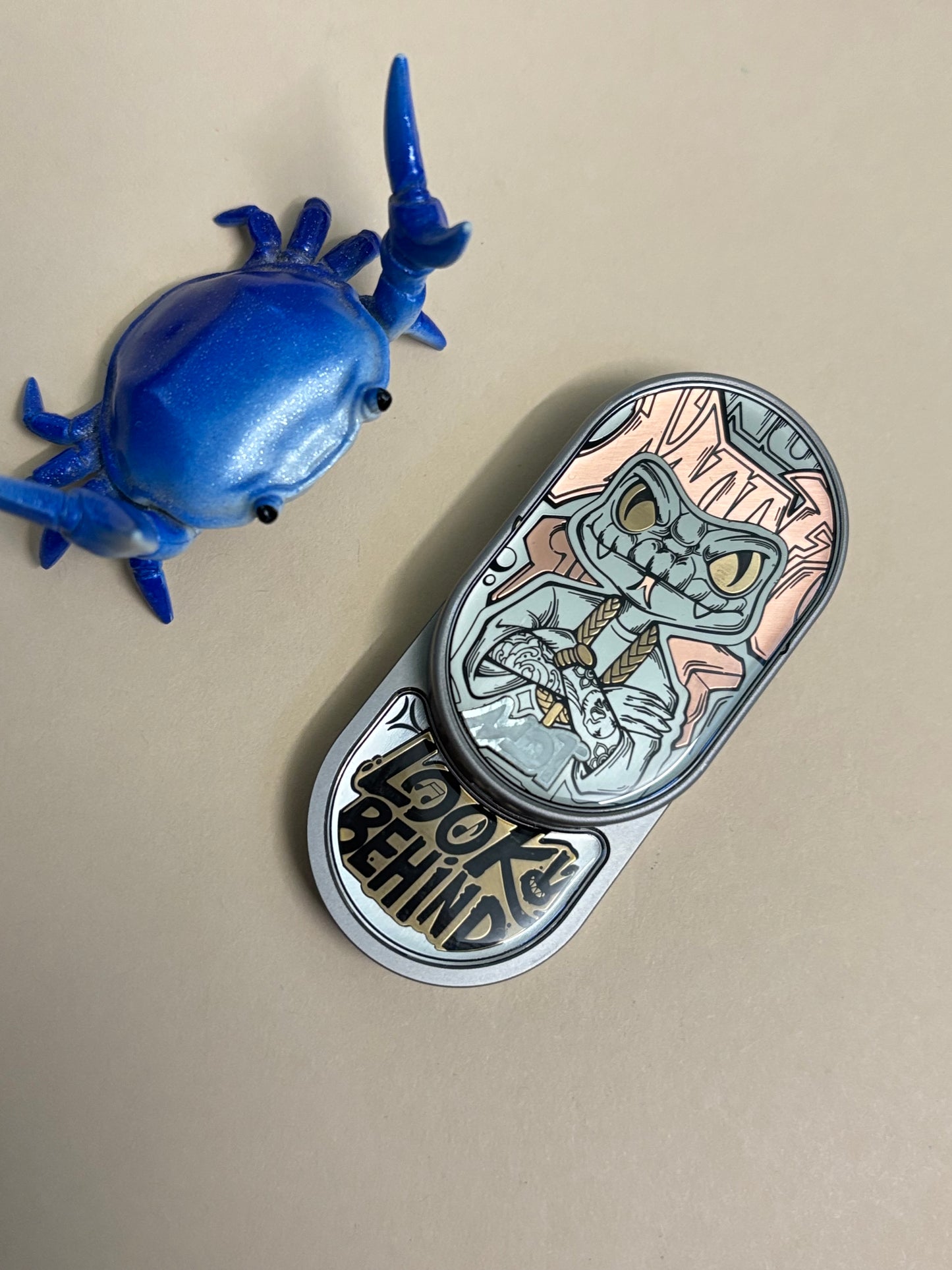 MOT rabbit - TI - fidget toy