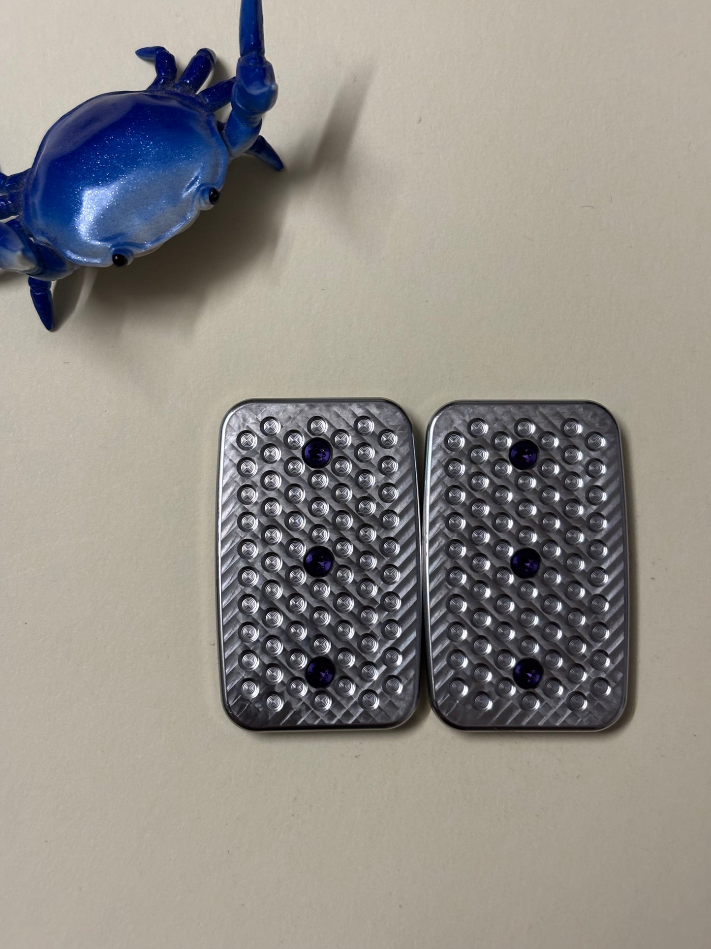 Magnus maglab plain jane dots - zirc with SS plate - fidget toy