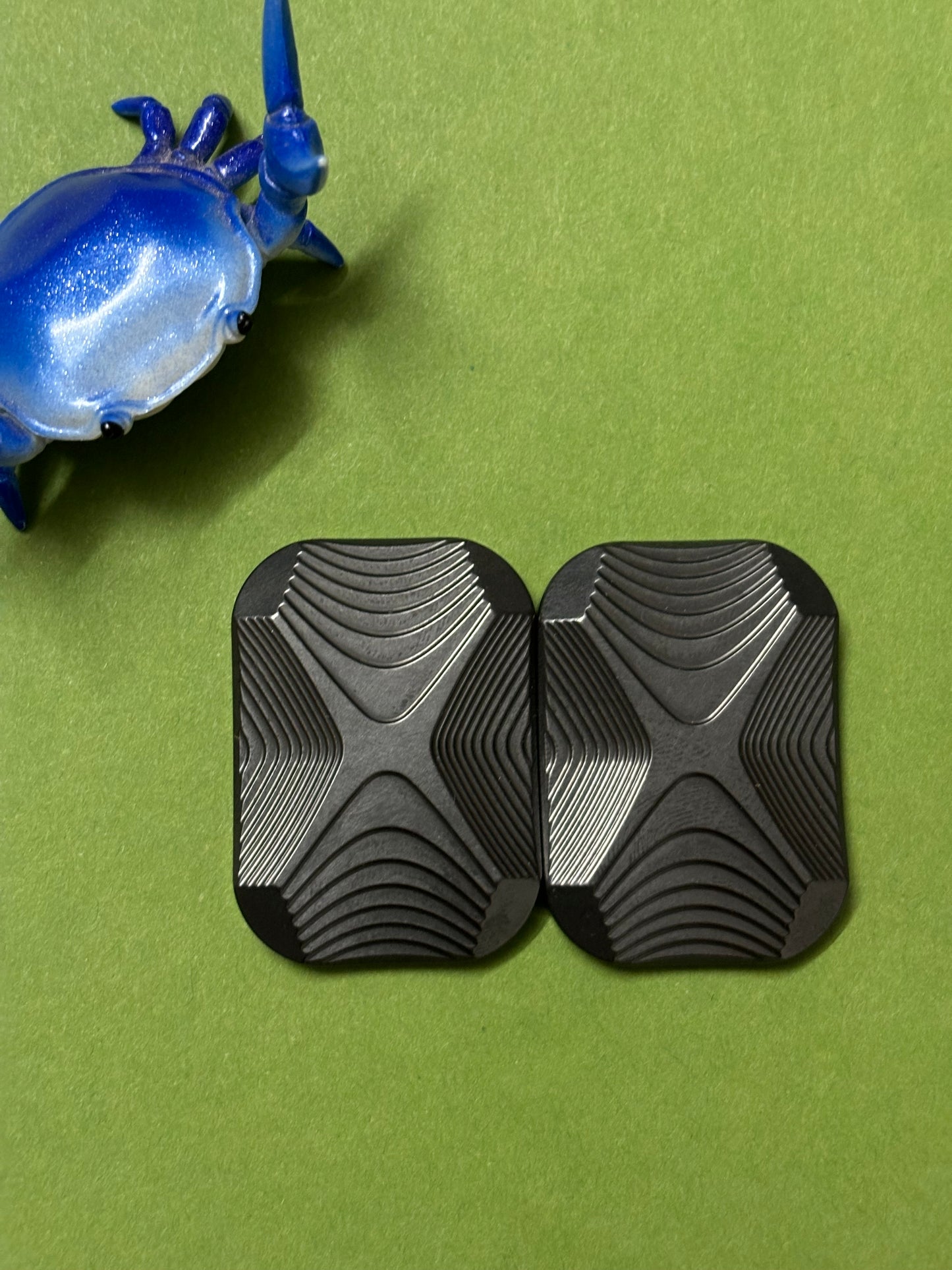 Magnus -  toad X - full zirc - slider - 2 click- fidget slider