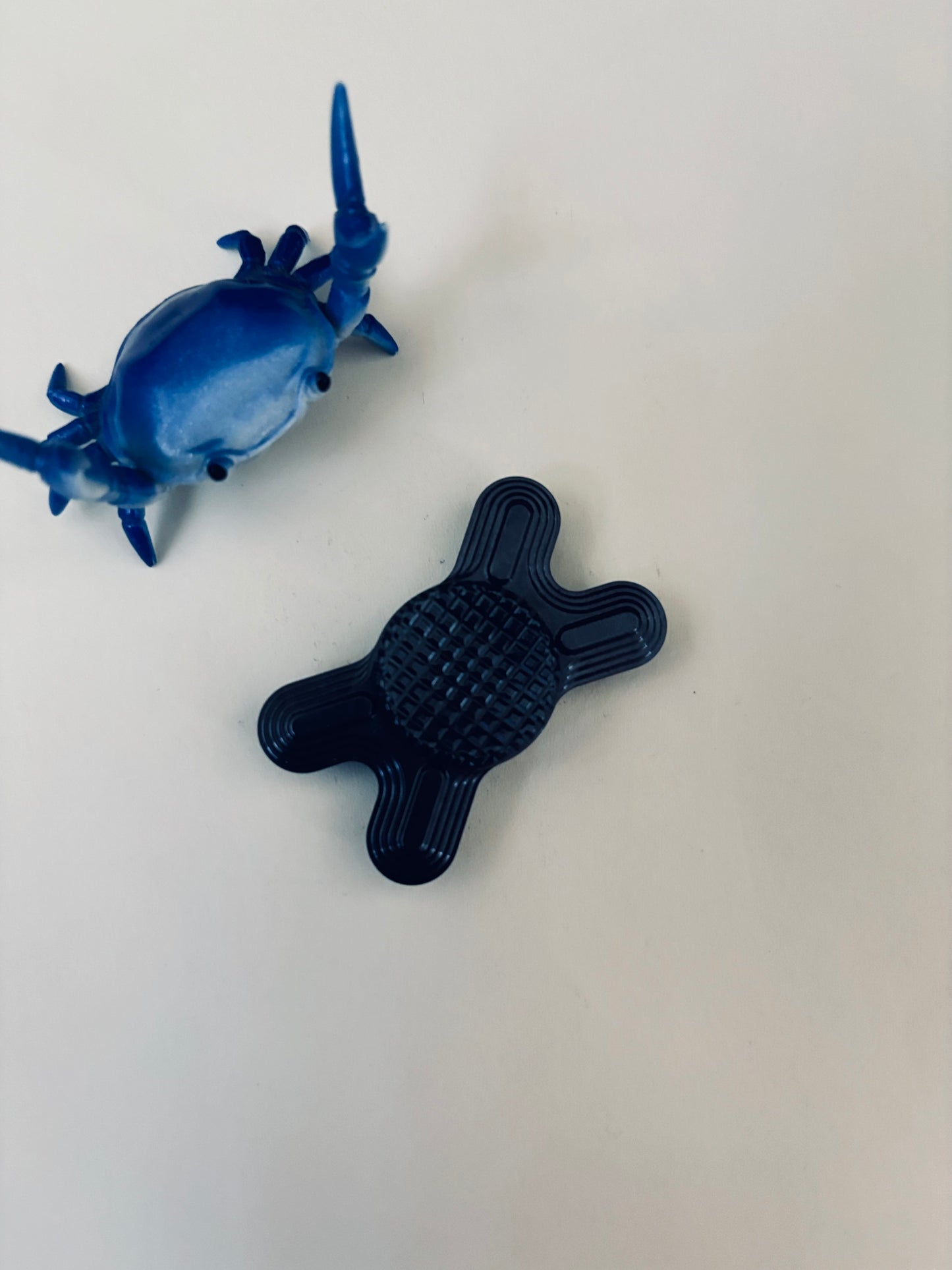 Magnus Bone spinner - zirc - fidget spinner  - fidget toy