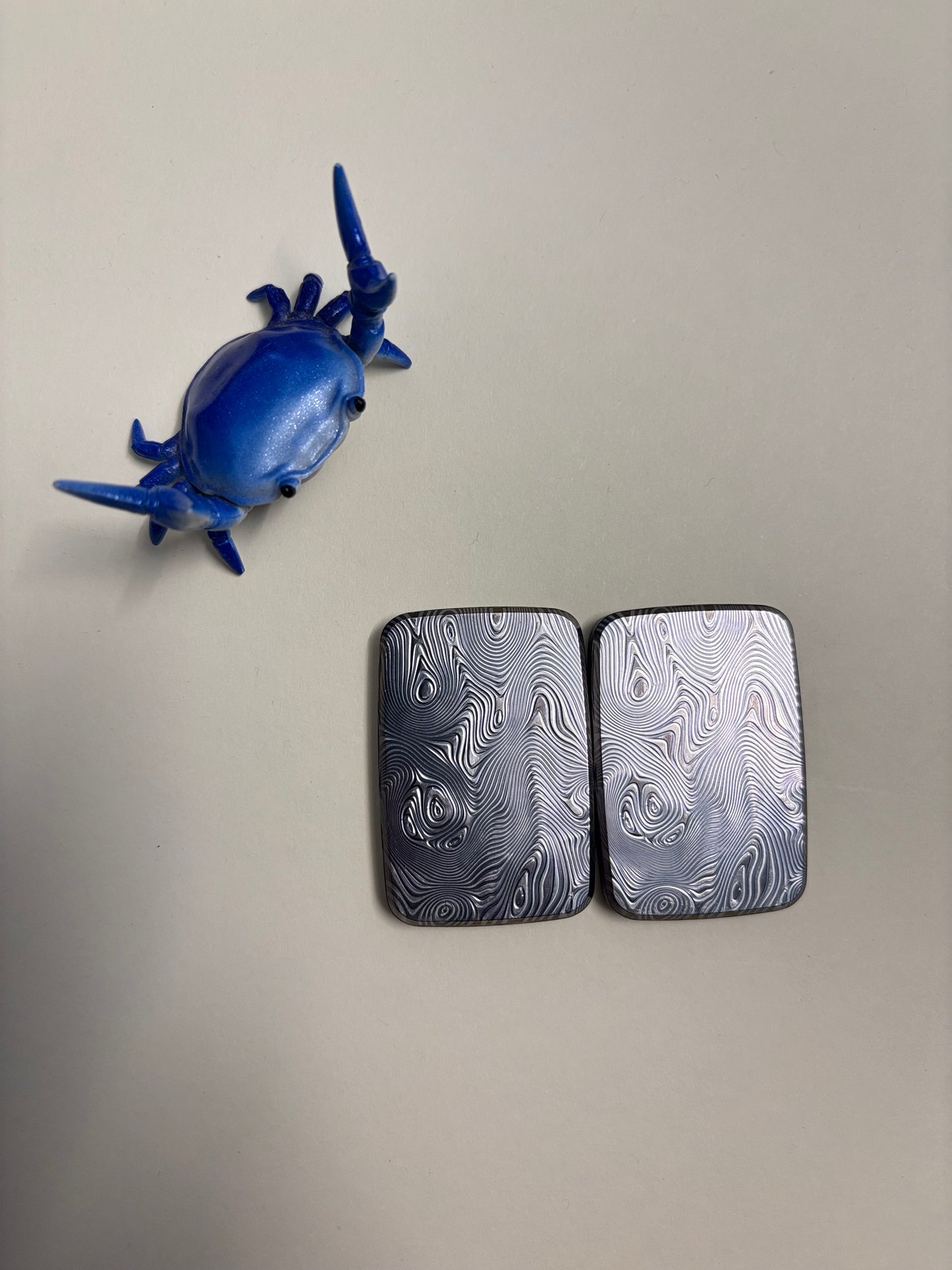 Compoform Argyle V2.1 - laser etched titanium slider – Plants Wake You Up