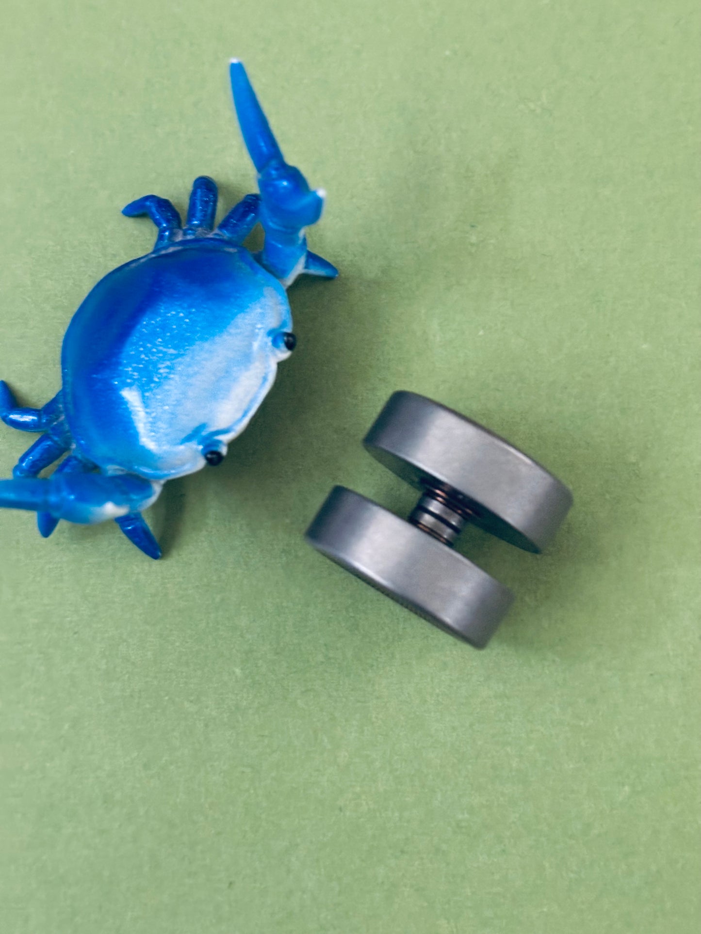 FTO - titanium button - 24mm - fidget toy