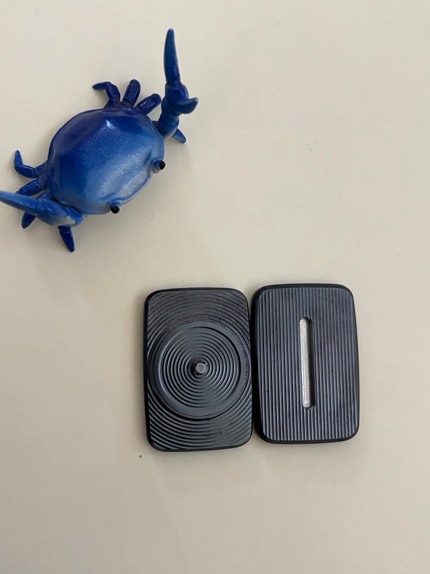 Compoform Argyle mini V1.1 - laser etched titanium slider