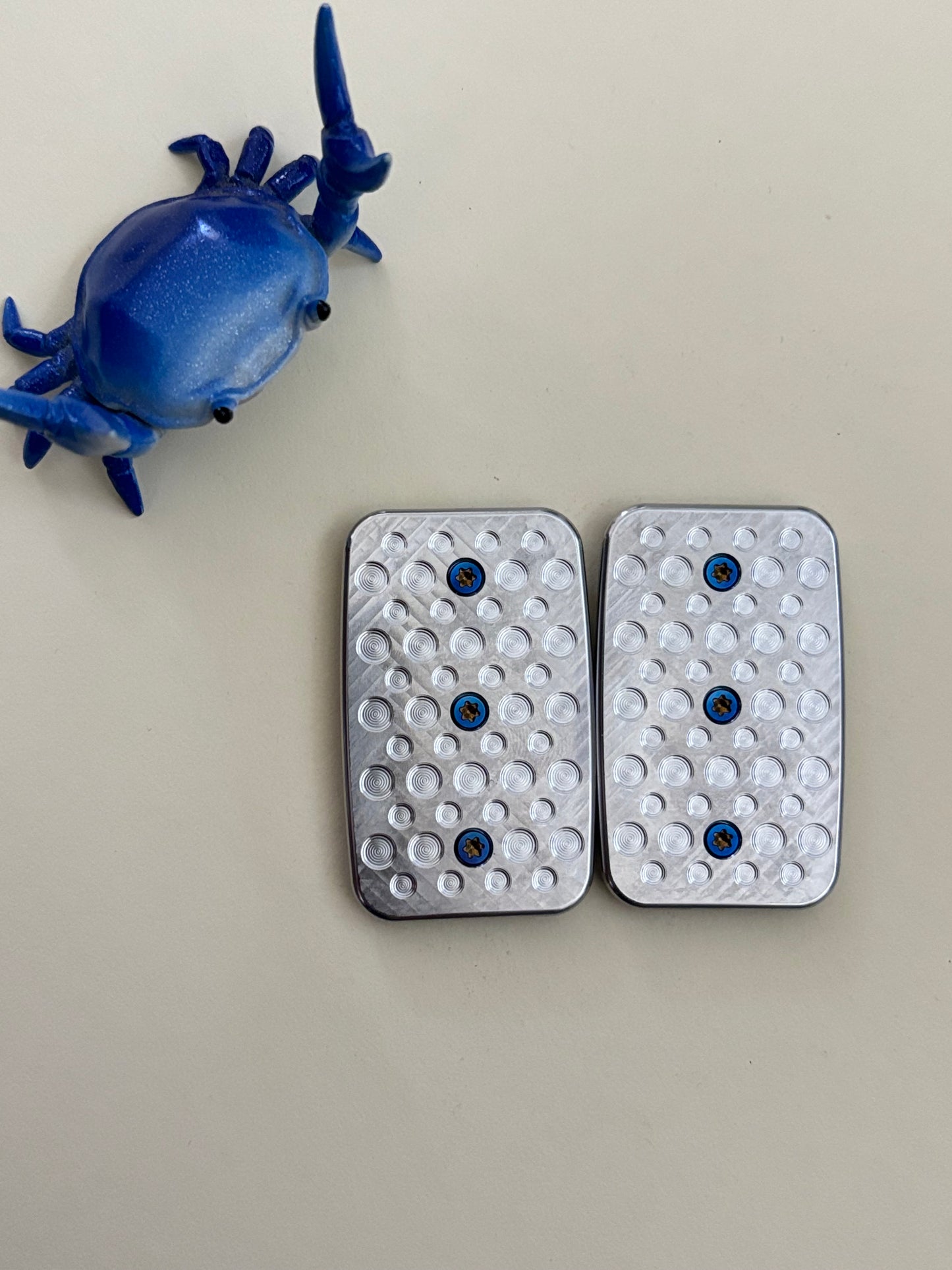 Magnus maglab plain jane concentric - zirc with SS plate - fidget toy