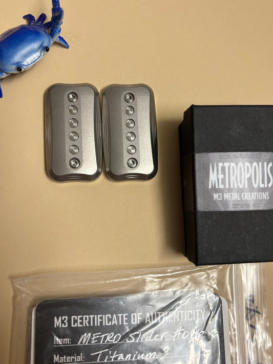 M3 Metropolis - TI  - fidget toy