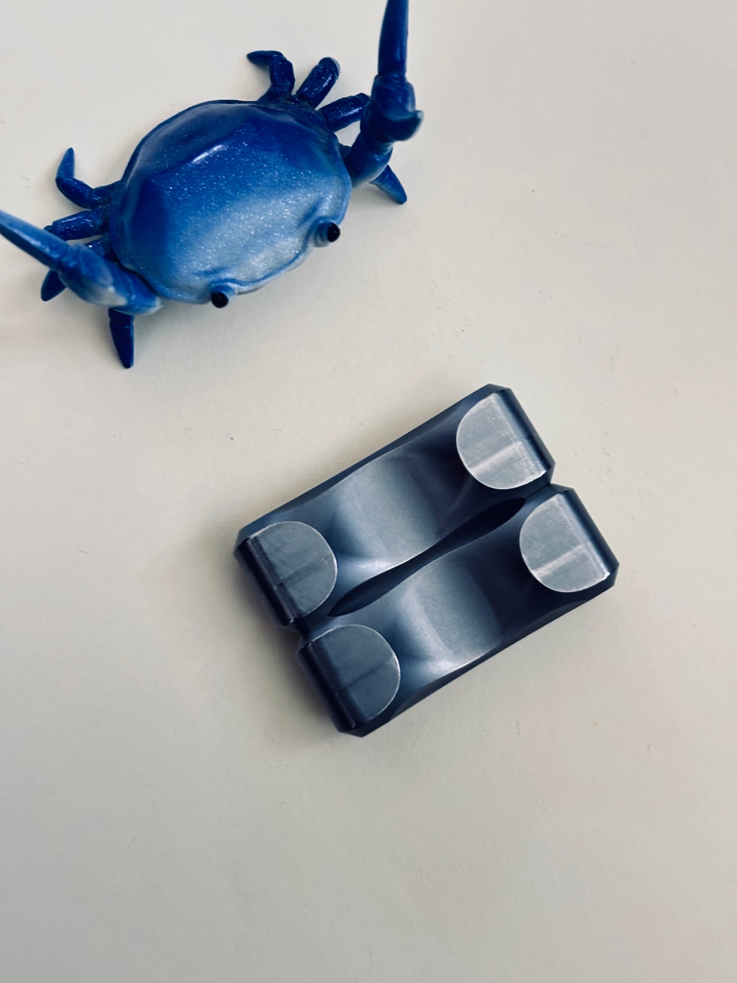 UQH - Gravity clicker  -  micro - TI - Fidget toy