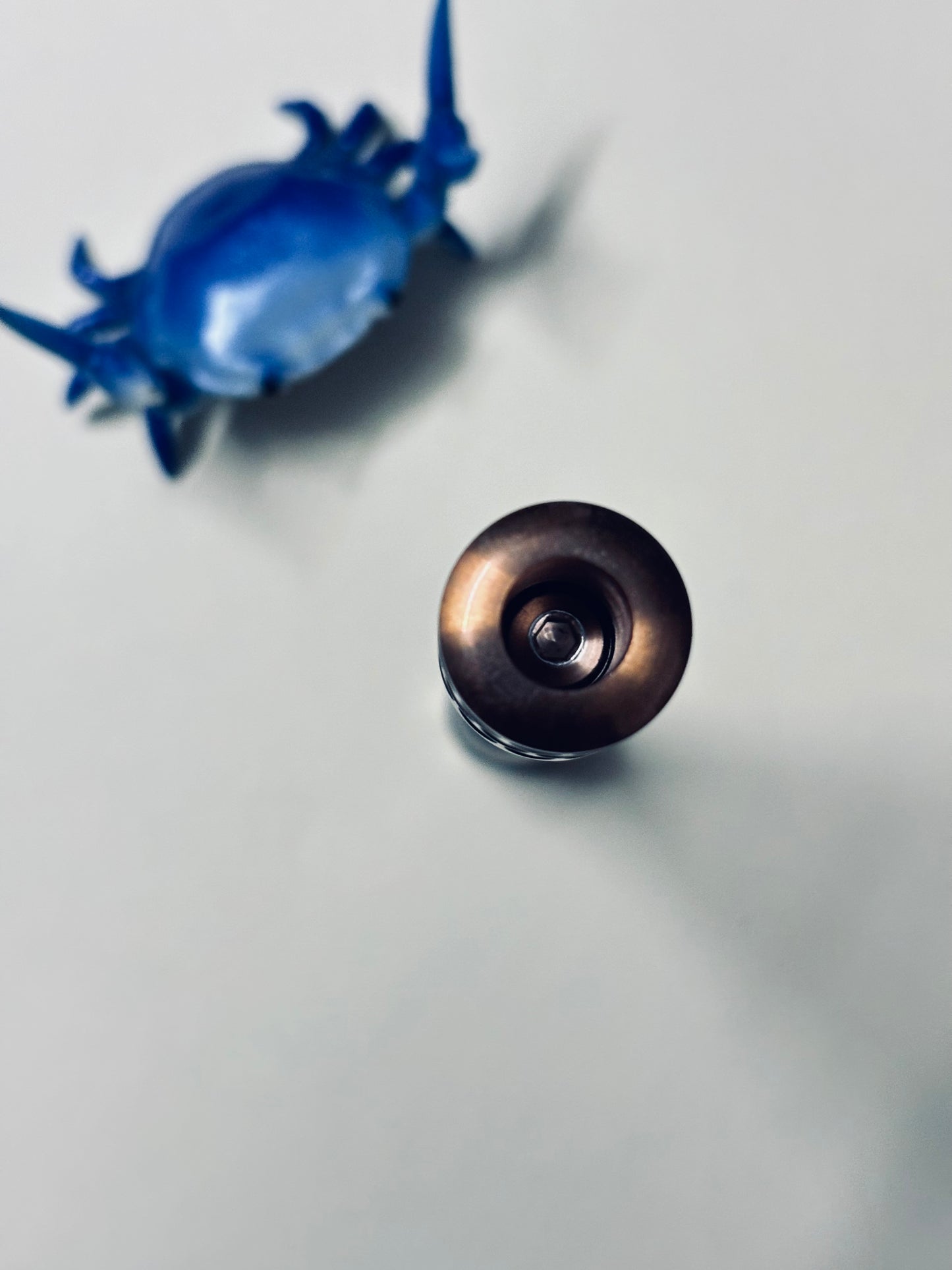 Edge industries - Spin stick - bronze / TI - fidget toy