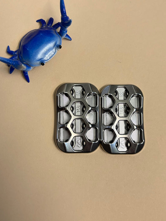 Magnus maglab squash toad skelly hex - TI/ SS - 3 click