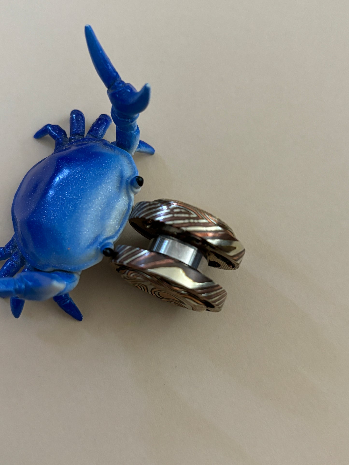 njthandpower NJT - Mokume vortex 2.0 button - fidget toy