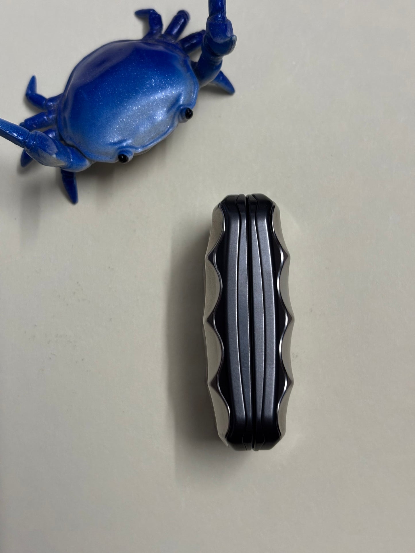 Magnus gator - slider Ti/zirc/zirc - fidget toy