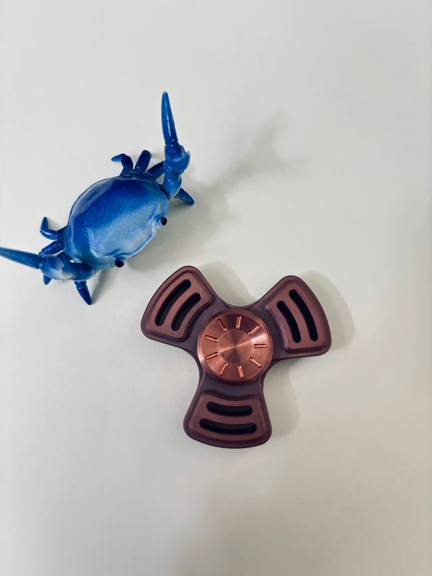 Thraxx mini Tri copper spinner - Fidget toy - fidget spinner
