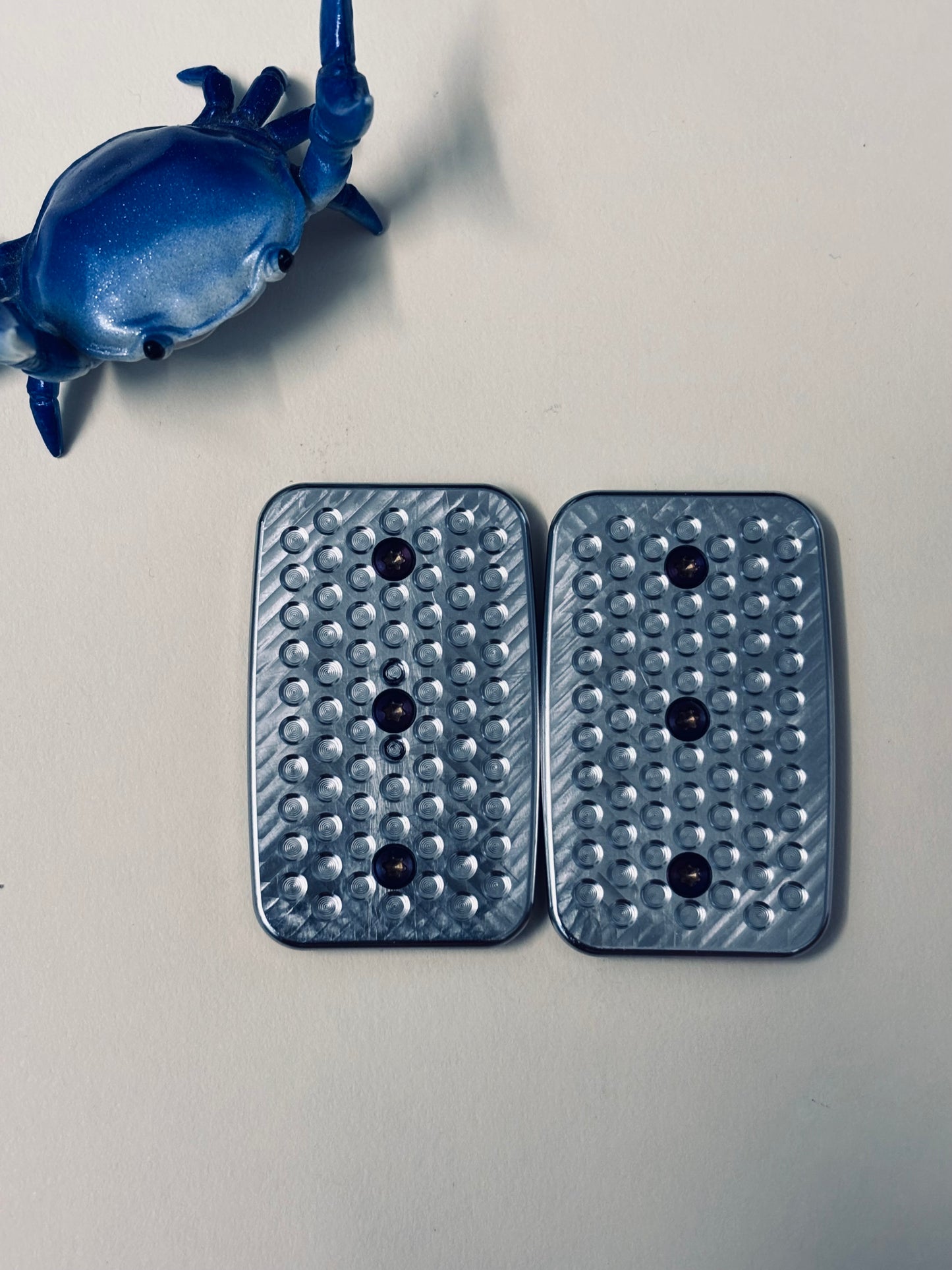 Magnus maglab cybergrub  - zirc with SS plate - fidget toy