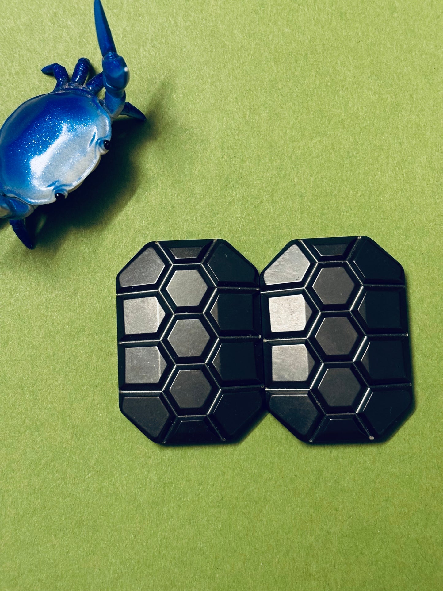 Magnus 3 click turtle slider - zirc with zirc screw plate - fidget toy