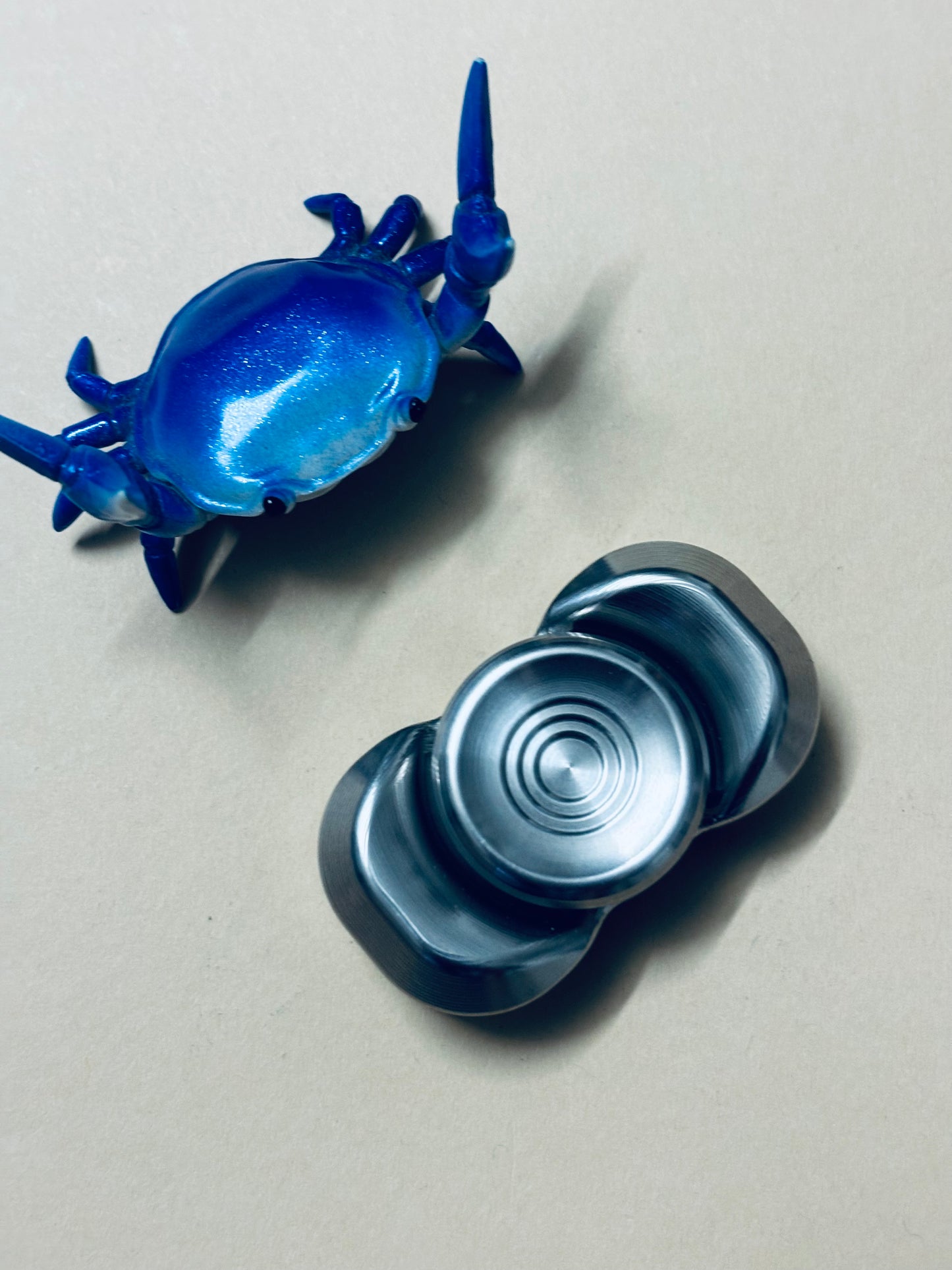 Indy Thicc - chelsea LP (SS) - fidget spinner - fidget toy