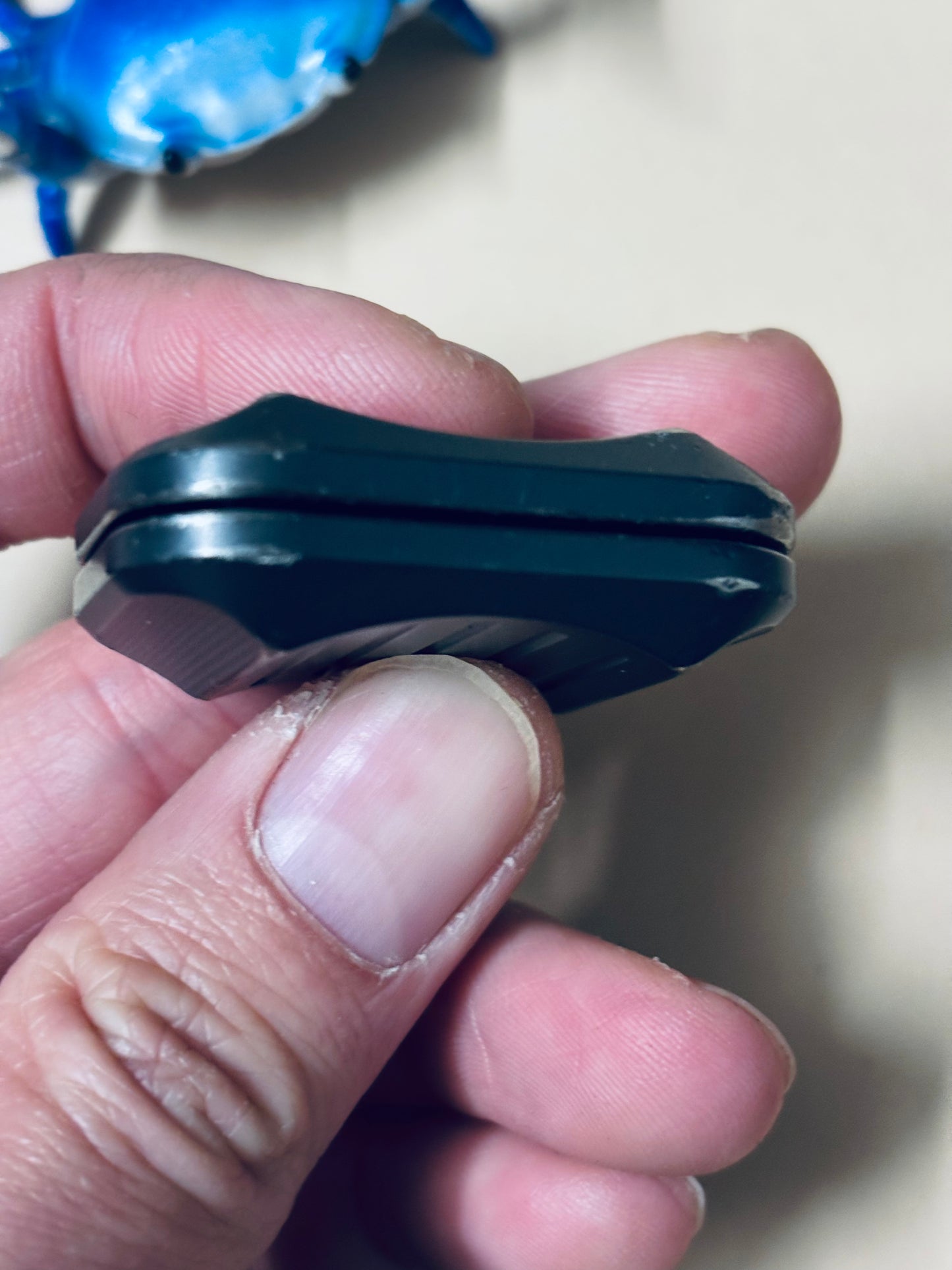 Magnus zirc peak slider with zirc plate - fidget toy