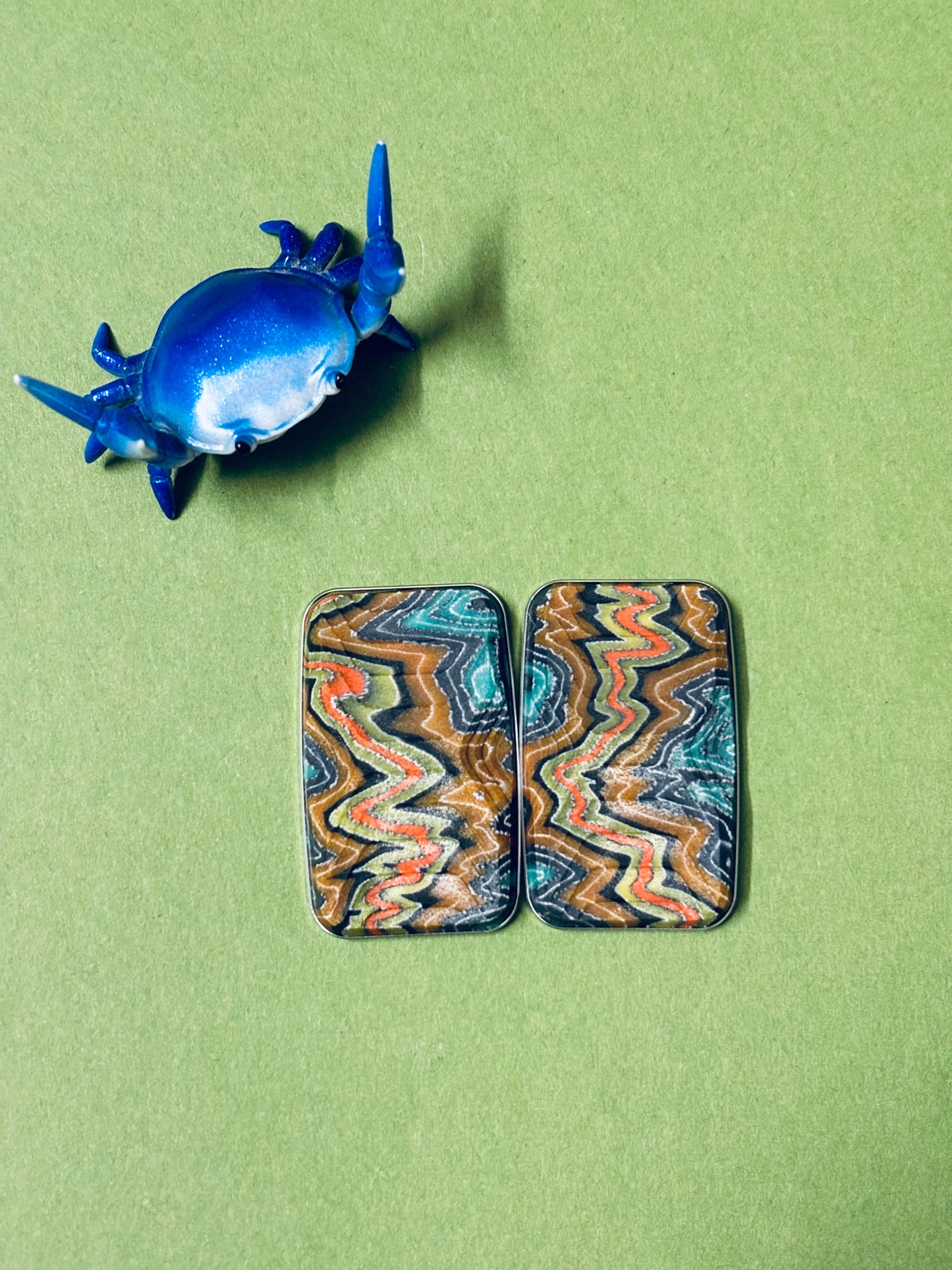 Magnus maglab supergrub  - wacky fiber with SS plate - fidget toy