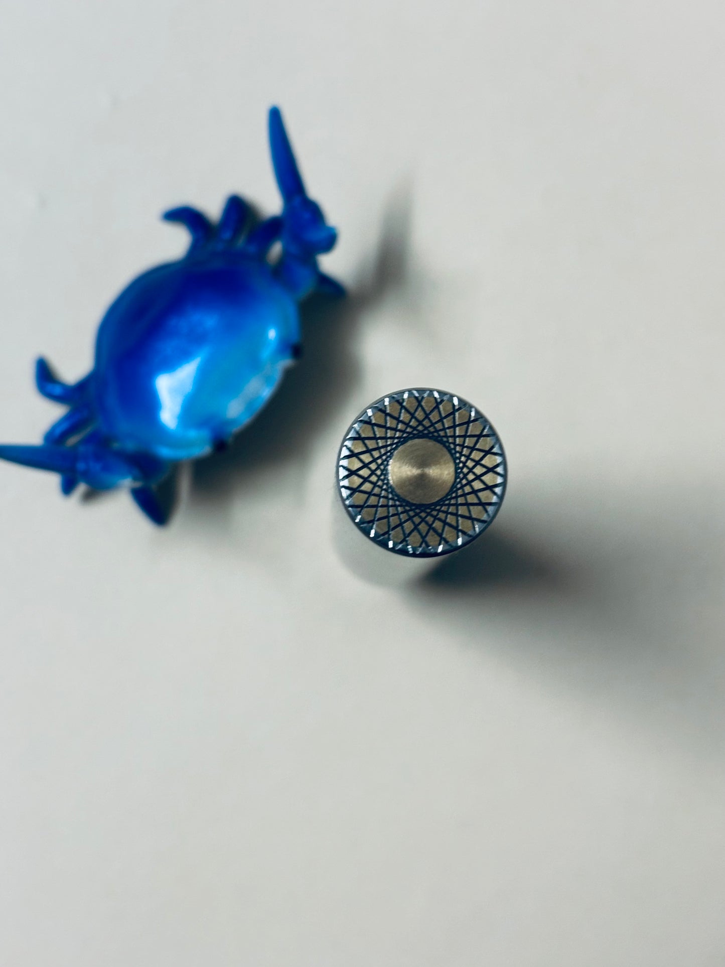 Edge industries - slim TI clicker  - fidget toy