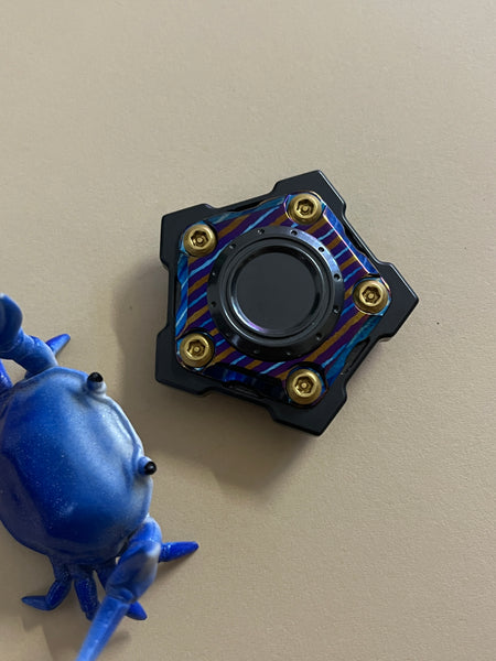 KAP - pentagon mini - zirc / zircuti  - fidget spinner - fidget toy (Copy)