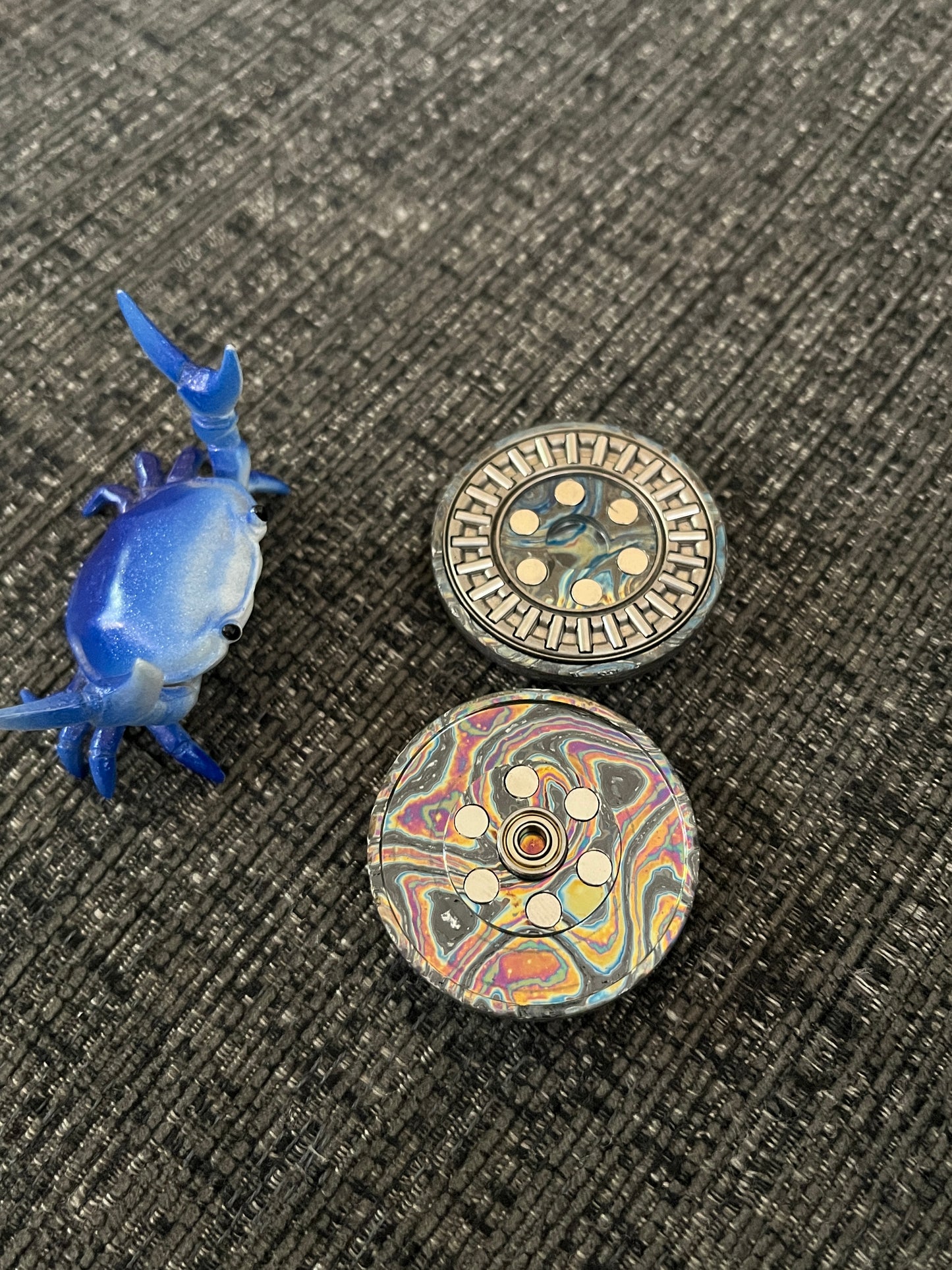 njthandpower NJT - geode zircuti Ulte haptic coin - fidget toy