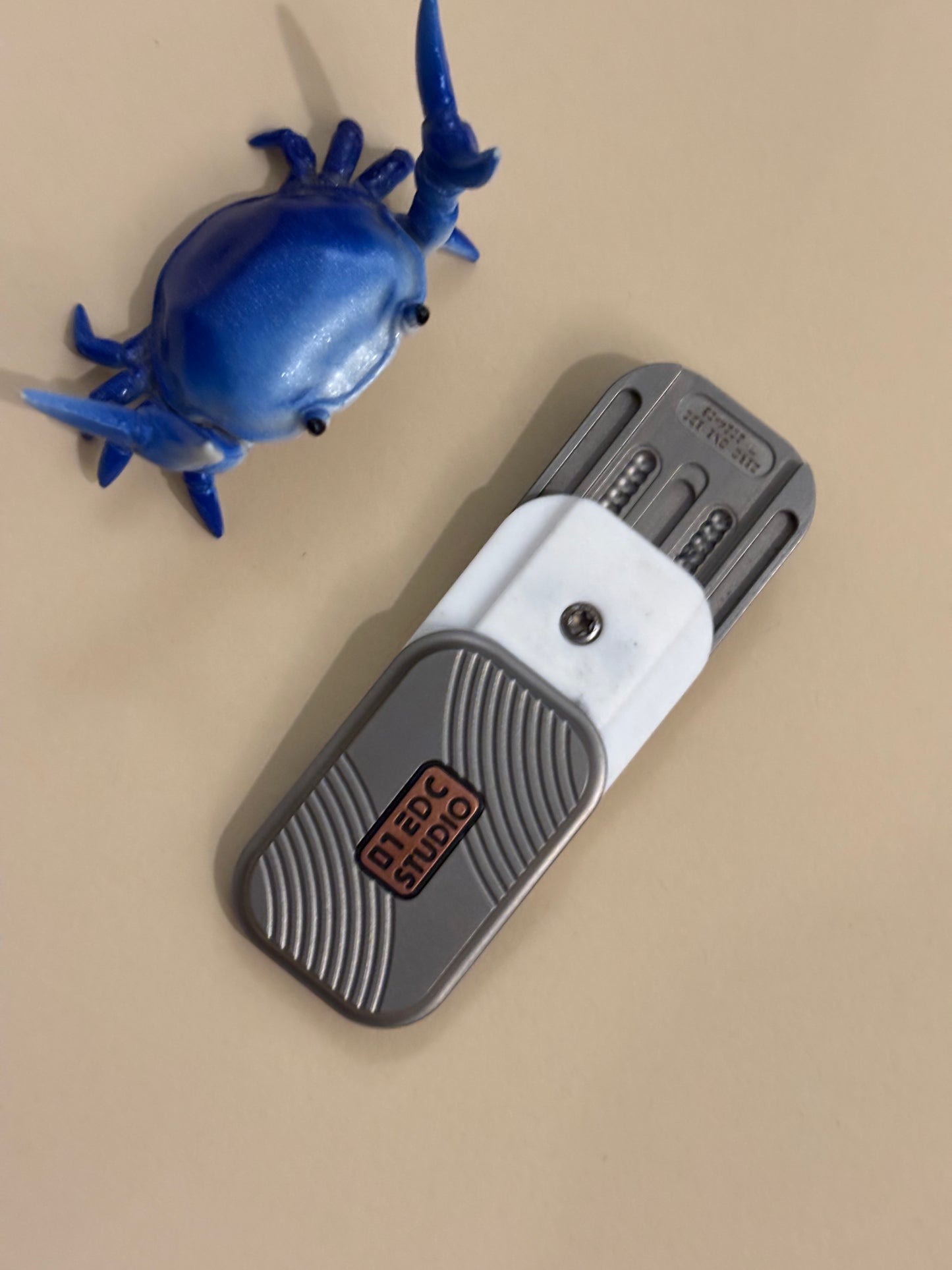 01Edc - Mini burger - TI - fidget toy