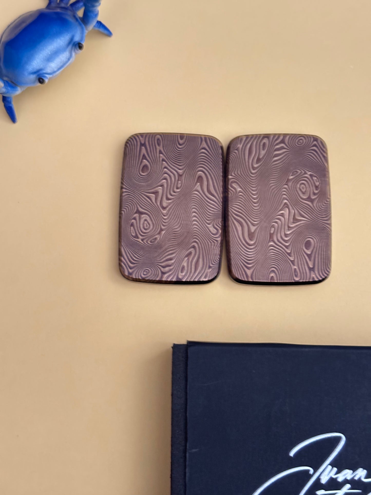 Compoform Argyle V2.1 - laser etched titanium slider