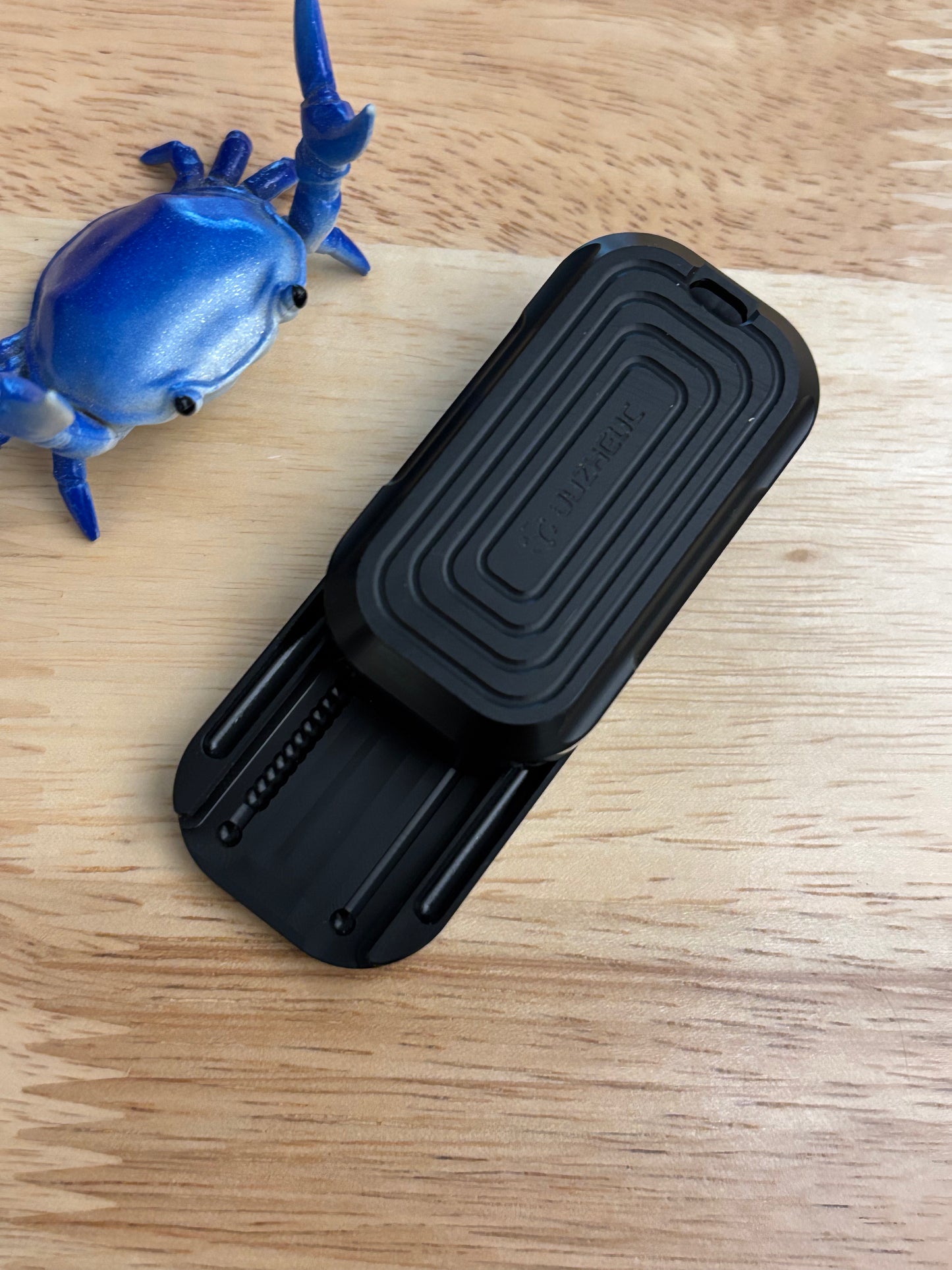 Juzhedc - MRC - Magnetic Resonance Cabin - fidget toy m