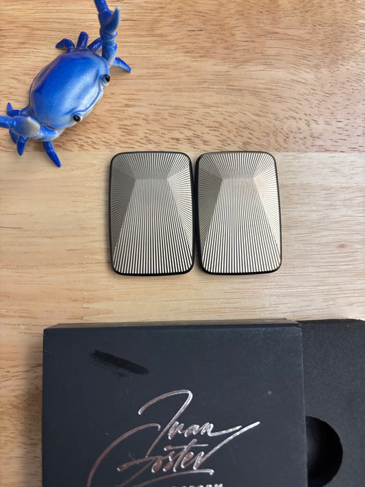 Compoform V3  - laser etched titanium slider