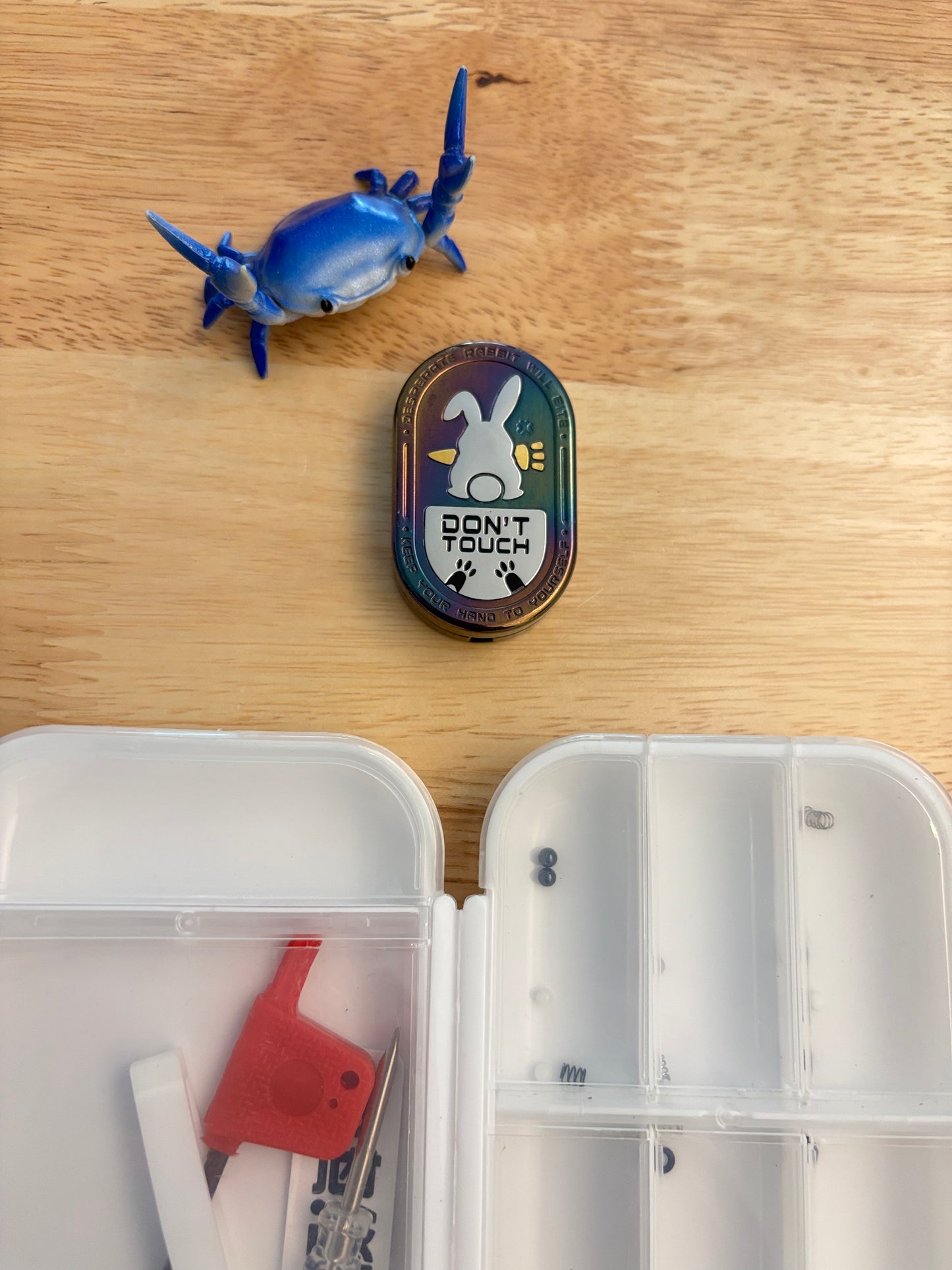 MOT Groove rabbit - zirc oil slick  fidget toy