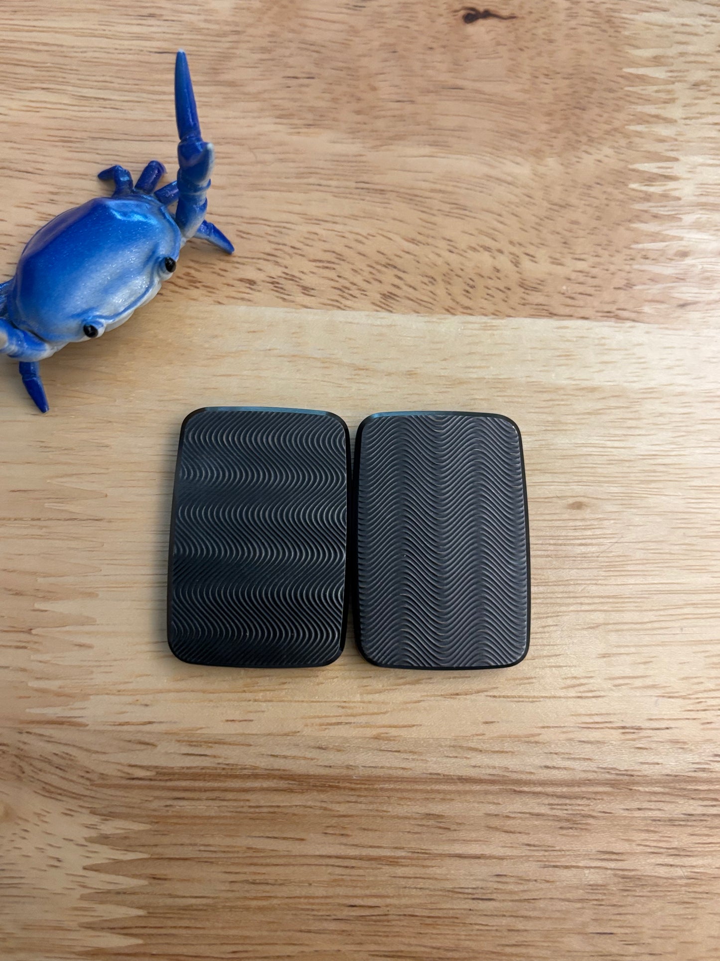Compoform V3  - laser etched titanium slider