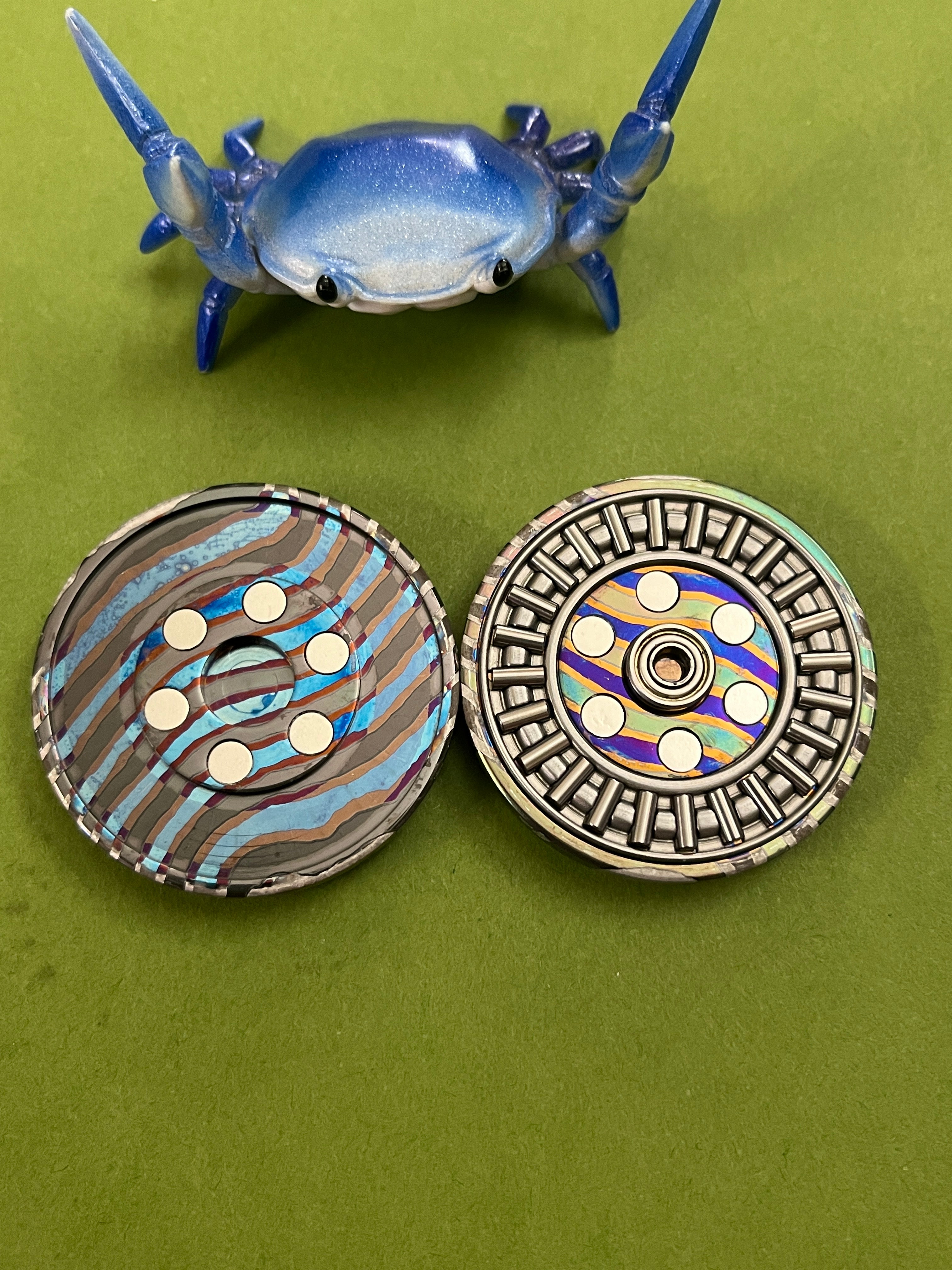 NJT HandPower Ulte Coin Zircuti フィジェットトイ njthandpower NJT - zircuti stripes - Ulte haptic coin - fidget toy