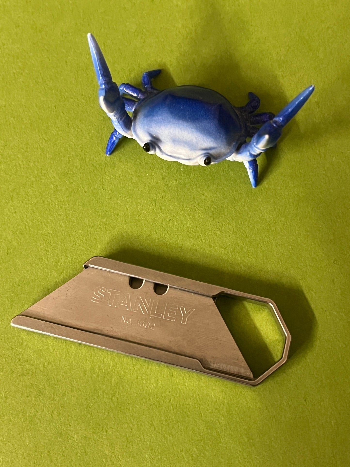 Magnus - Ti utility blade cache holder