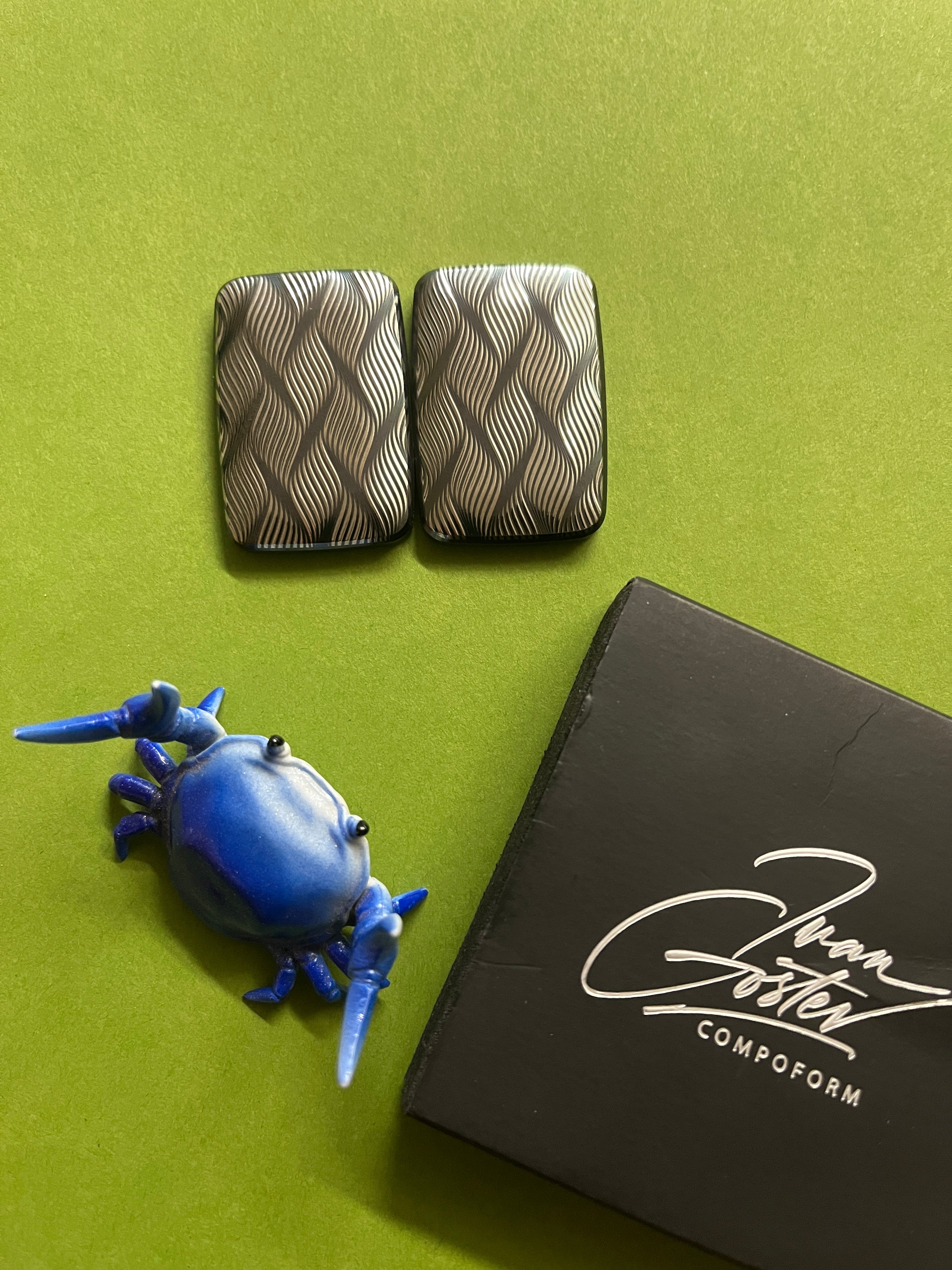 Compoform V3 - laser etched titanium slider – Plants Wake You Up
