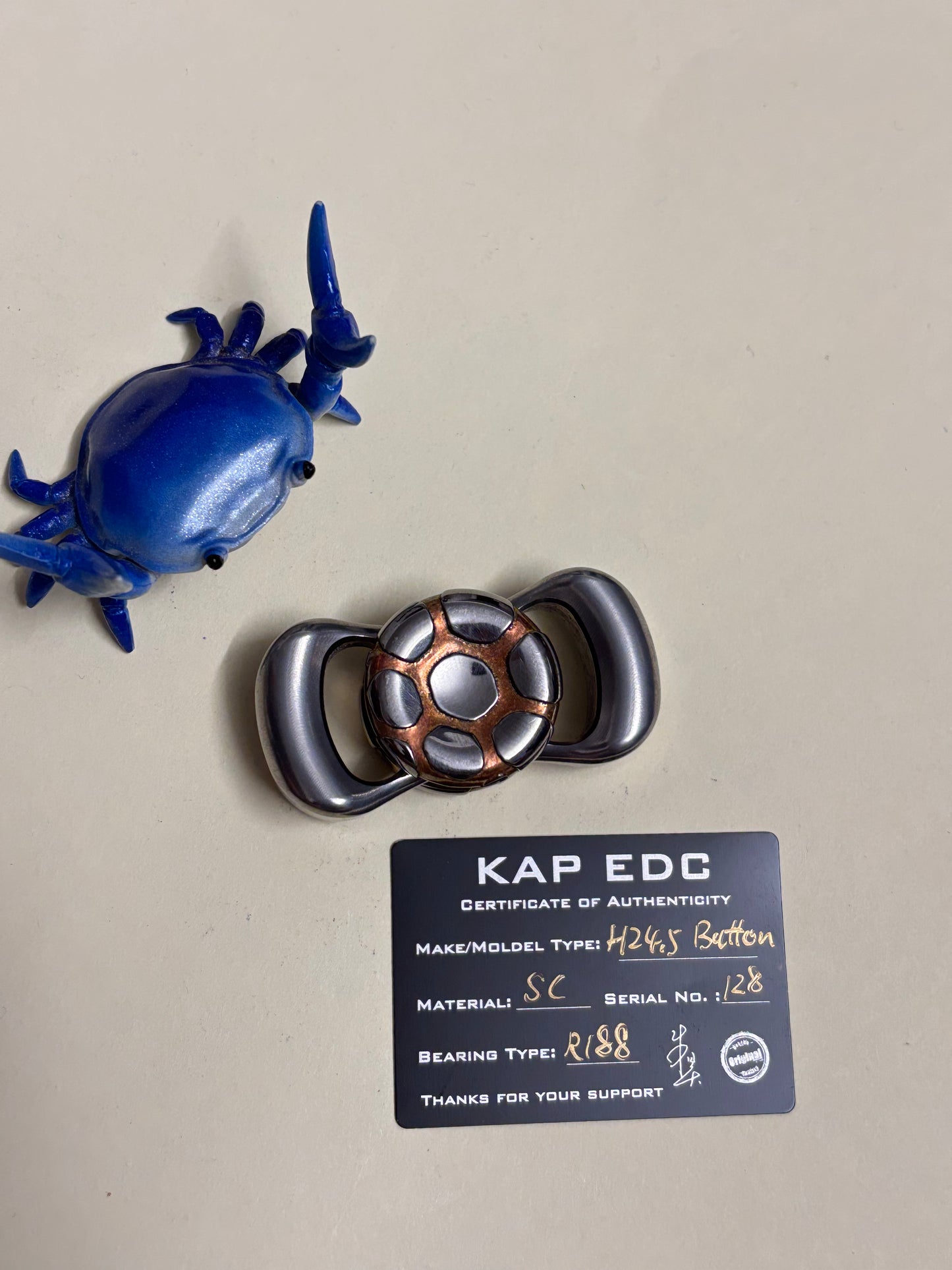 KAP - tungsten - horizon with SC button fidget spinner - fidget toy