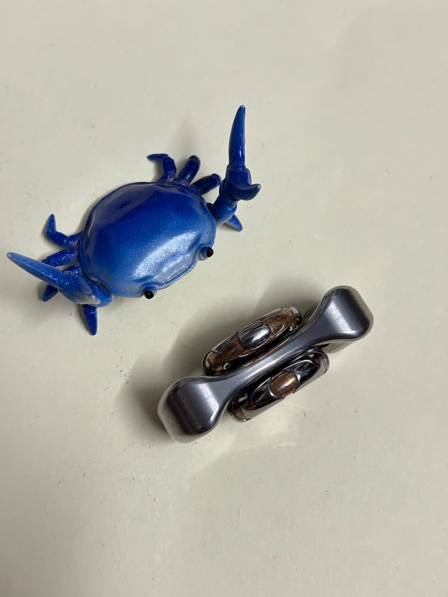 KAP - tungsten - horizon with SC button fidget spinner - fidget toy