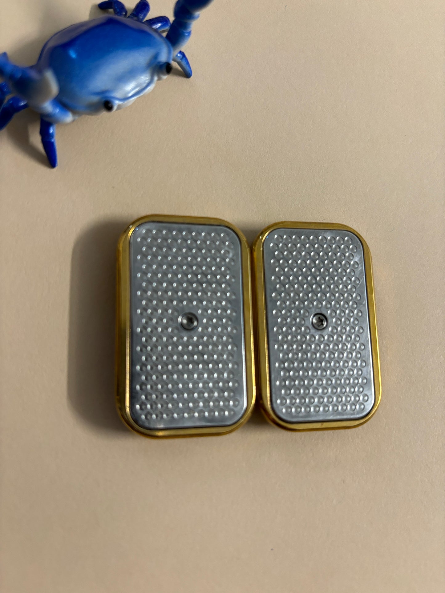 Magnus brass smooth toad slider with SS plates - 3 click