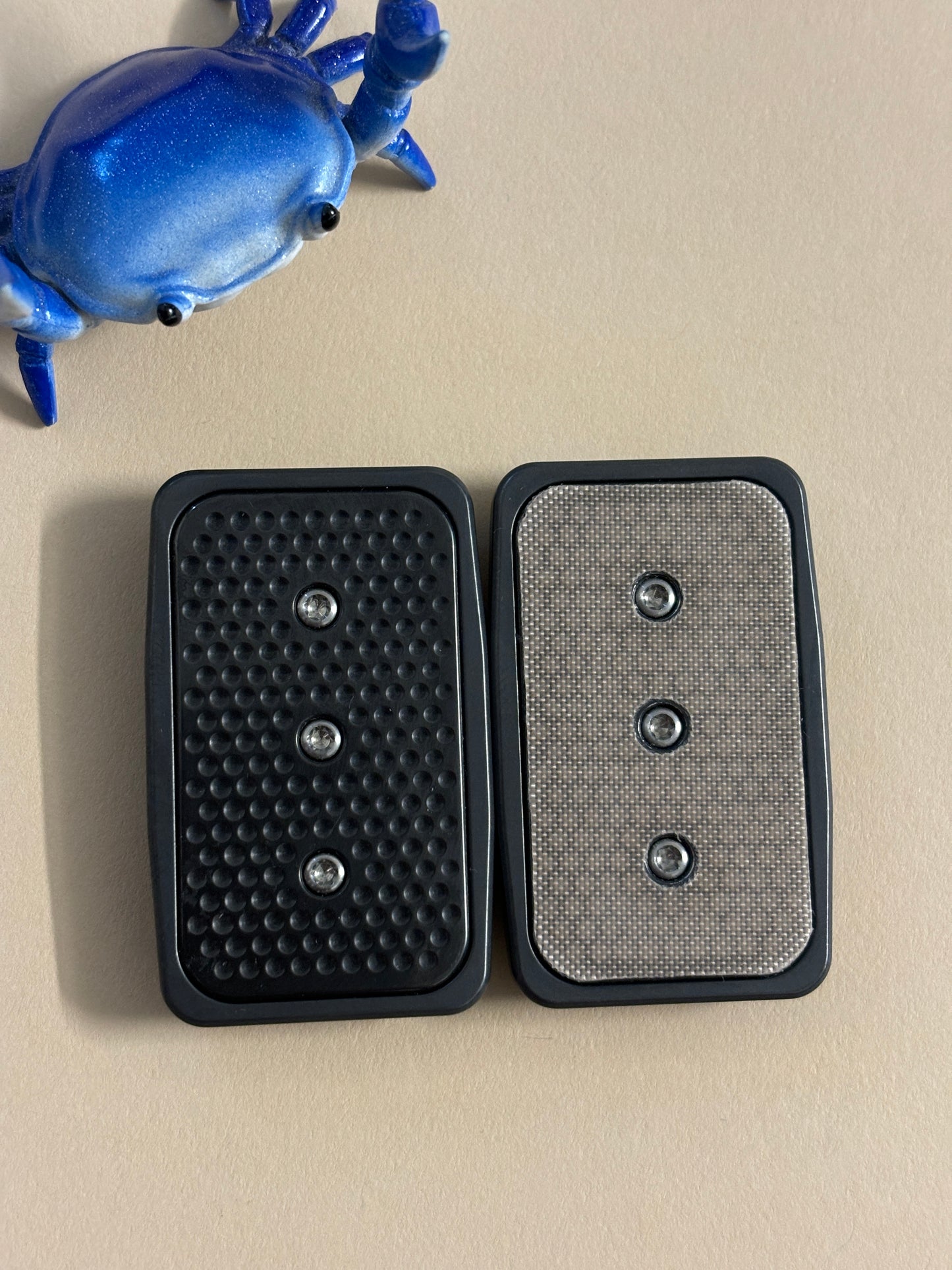 Magnus zirc robo slider with zirc screw in plates